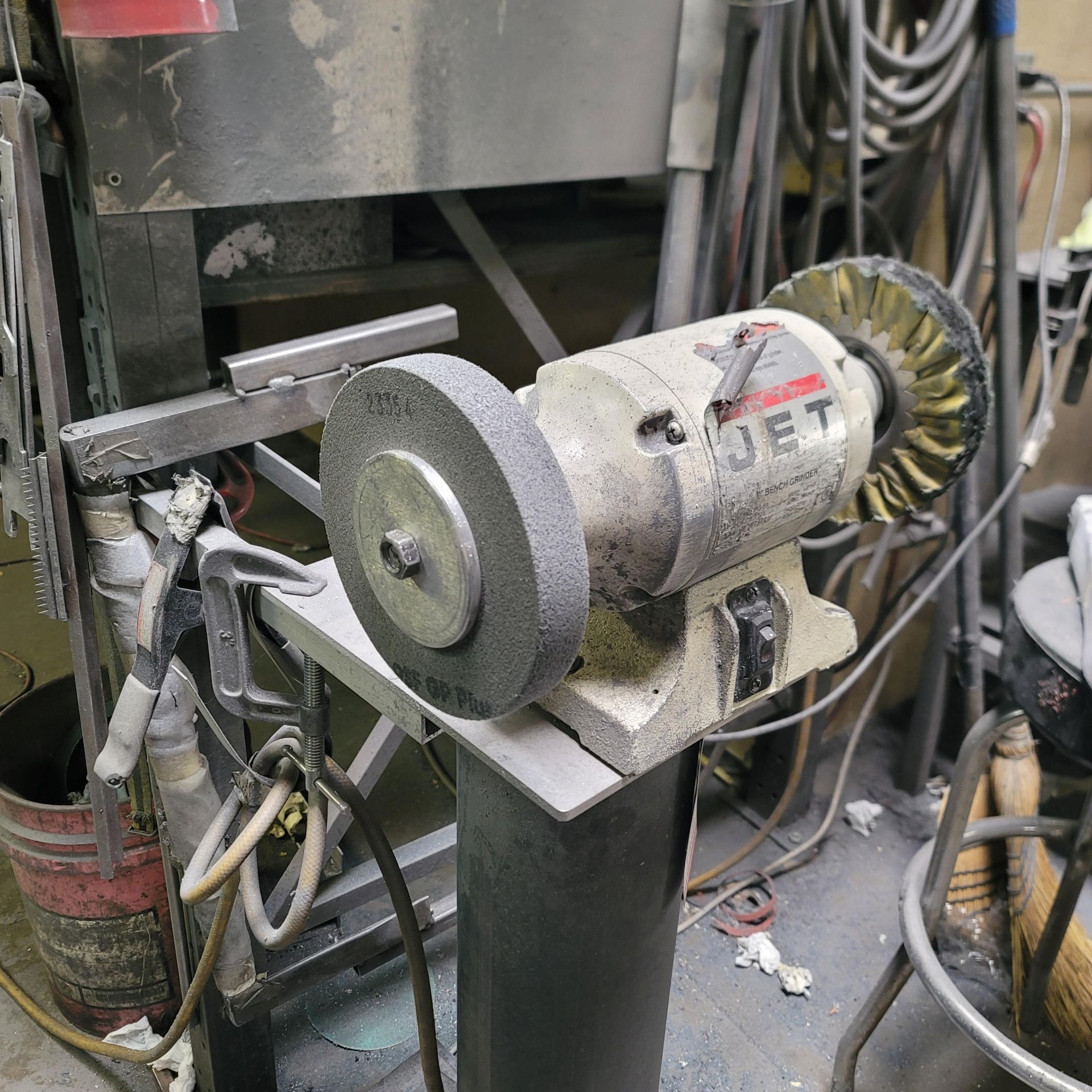 JET 6" DOUBLE END GRINDER, 1/2 HP, W/ STAND - Image 3 of 3