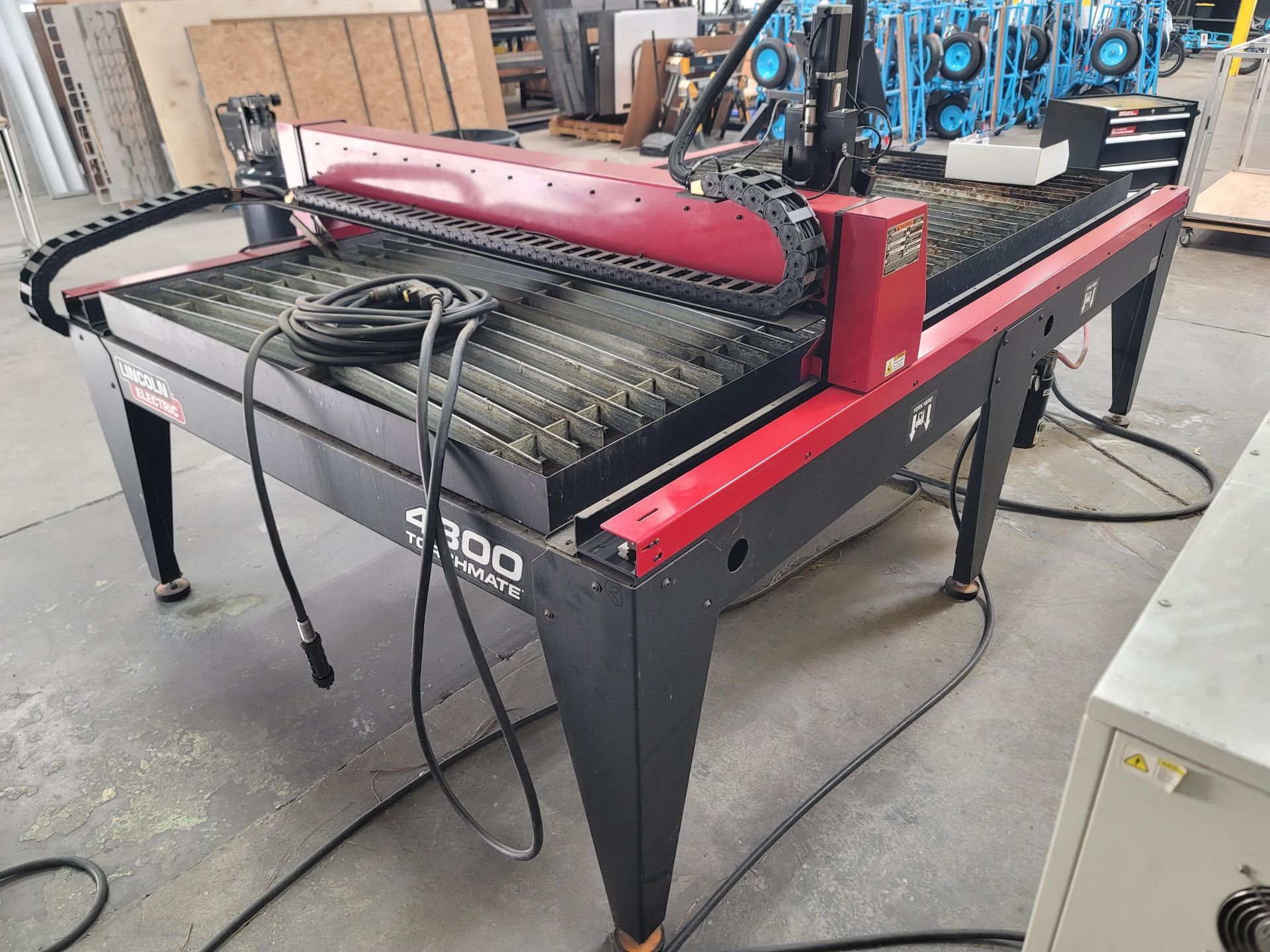 2021 LINCOLN ELECTRIC TORCHMATE 4800 CNC PLASMA CUTTING MACHINE, 4' X 8' TABLE, LC100M PLASMA TORCH, - Image 4 of 10