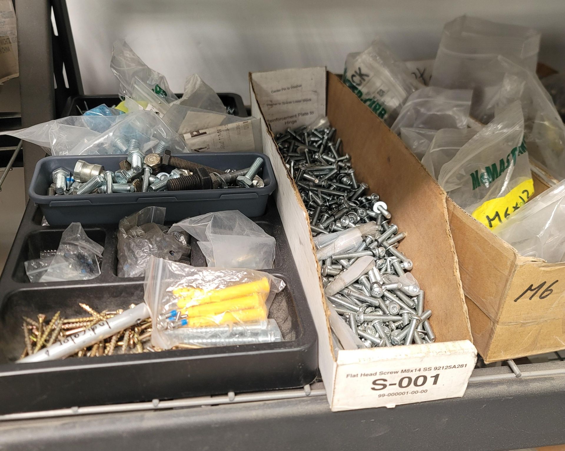 LOT - CONTENTS OF (1) SHELF, TO INCLUDE: MISC. FASTENERS, SCREWS, BOLTS - Image 2 of 4