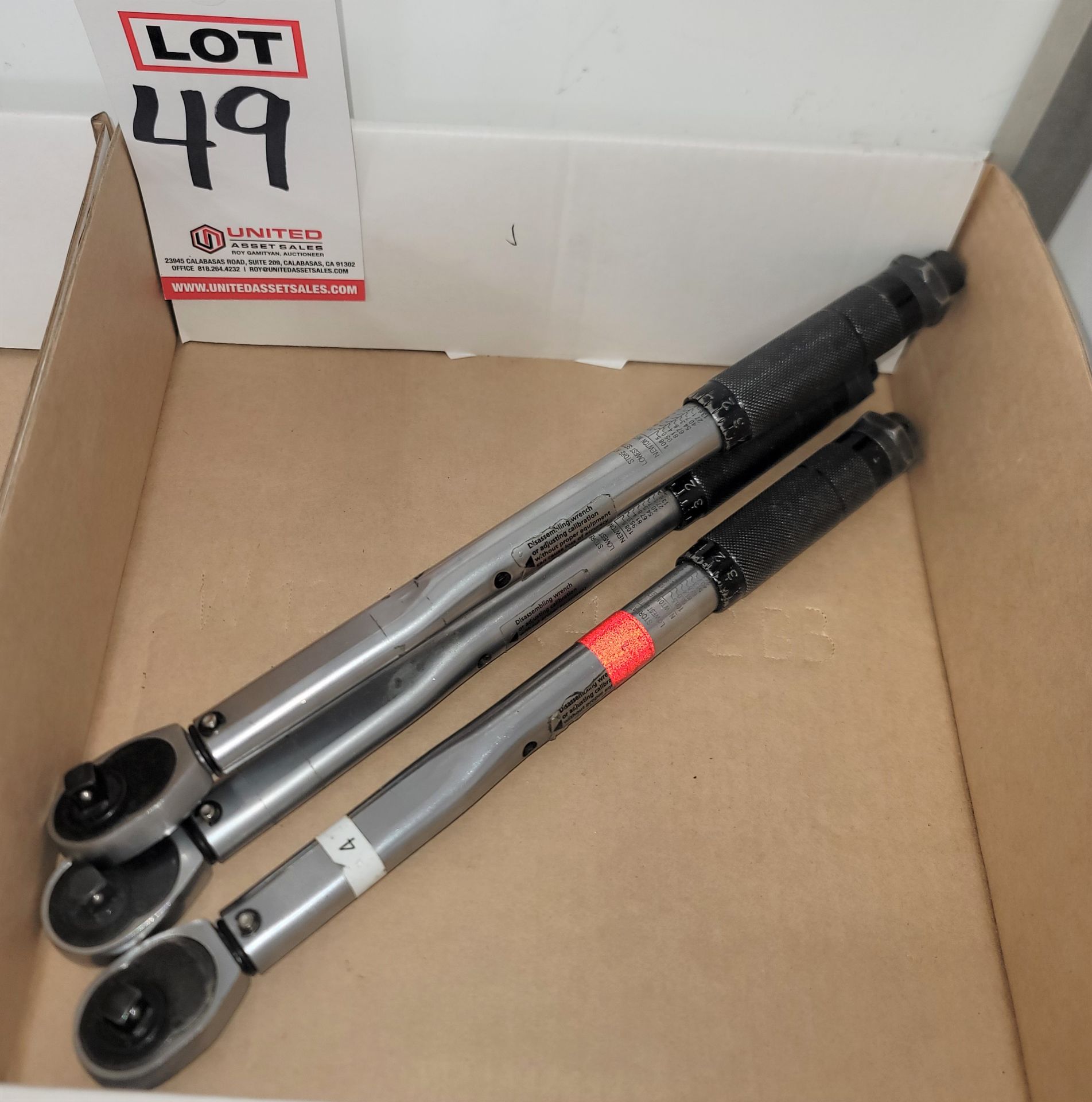 LOT - (3) 3/8" DRIVE TORQUE WRENCHES, GREATNECK & TEKTON BRAND