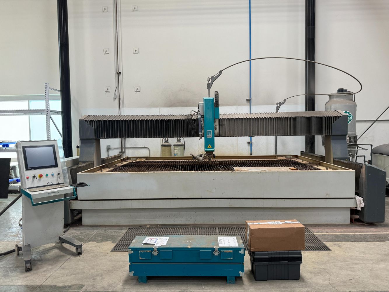 2018 FLOW M500 4020 XD 5-AXIS WATERJET 278.5 HRS, 2019 MCCLEAN ANDERSON FILAMENT WINDER, MORI SEIKI MV-65/50 & 1998 HAAS VF-6, GENIE & JLG LIFTS