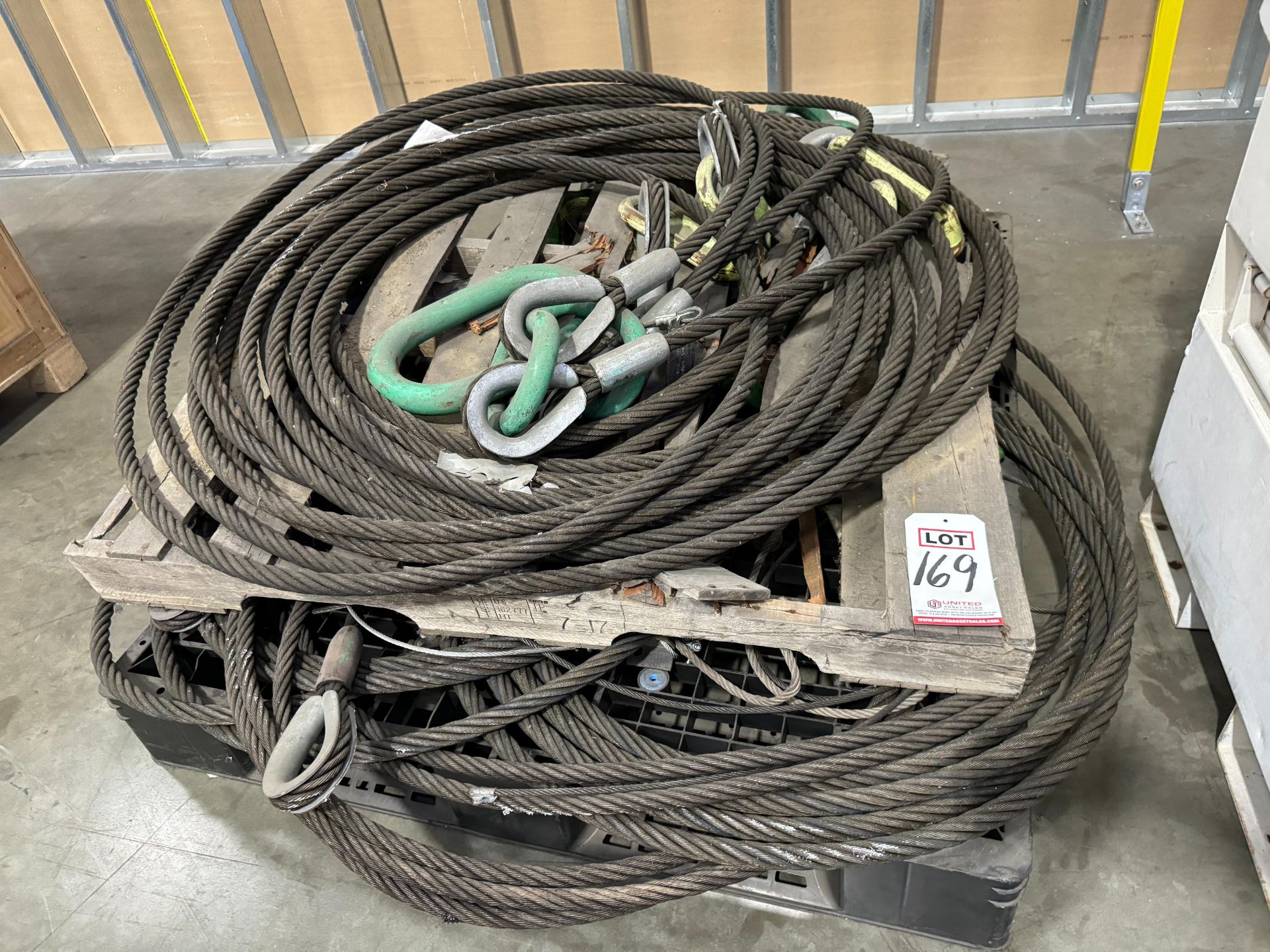 LOT - PALLET OF RIGGING CABLE