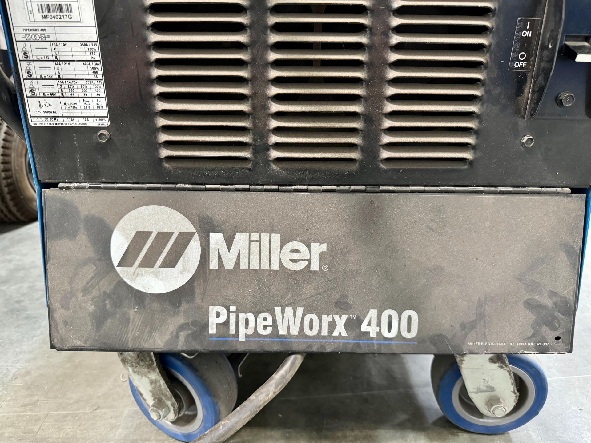 MILLER PIPEWORX 400 WELDER, S/N MF040217C, W/ WIRE FEEDER, OXY TANKS ARE NOT INCLUDED - Image 6 of 8