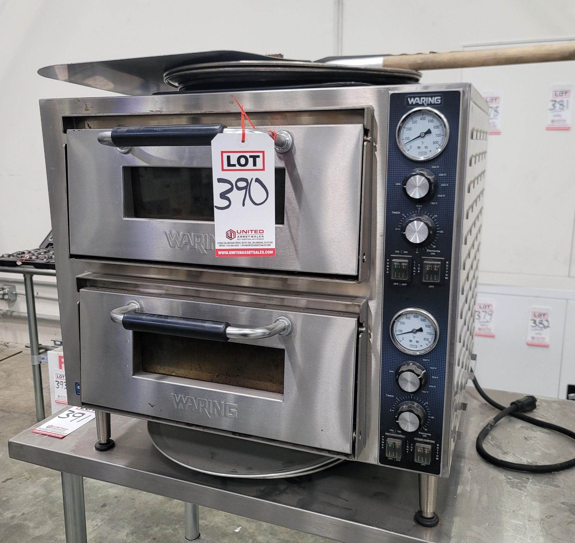 WARING COMMERCIAL DOUBLE DECK PIZZA OVEN, MODEL WPO750