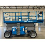 2006 GENIE ROUGH TERRAIN SCISSOR LIFT, MODEL GS-4390, 4X4, 43' PLATFORM HEIGHT, NON MARKING SOLID