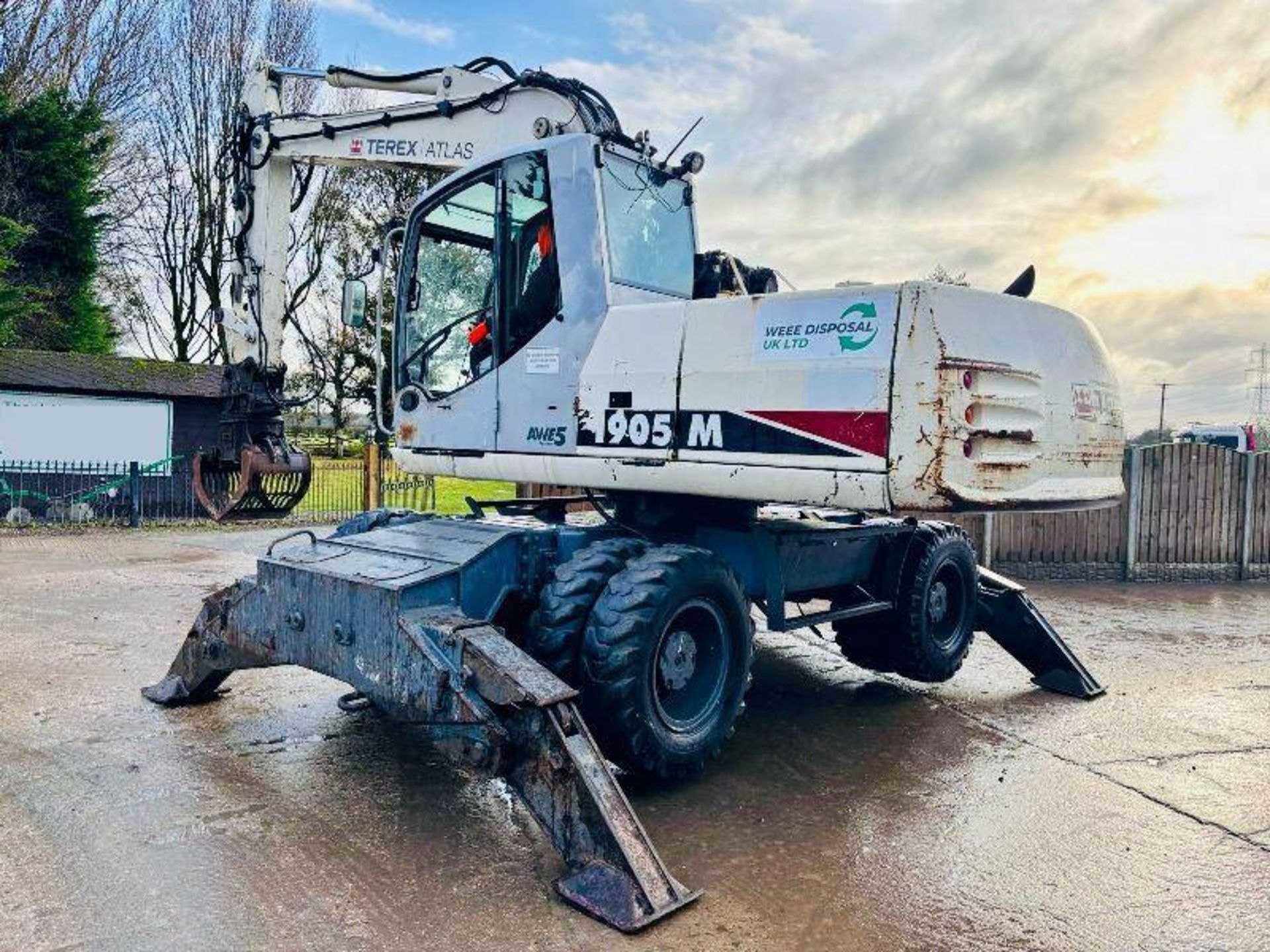 TEREX 1905M 4WD SCRAP HANDLER C/W ROTATING SELECTOR GRAB - Image 2 of 18