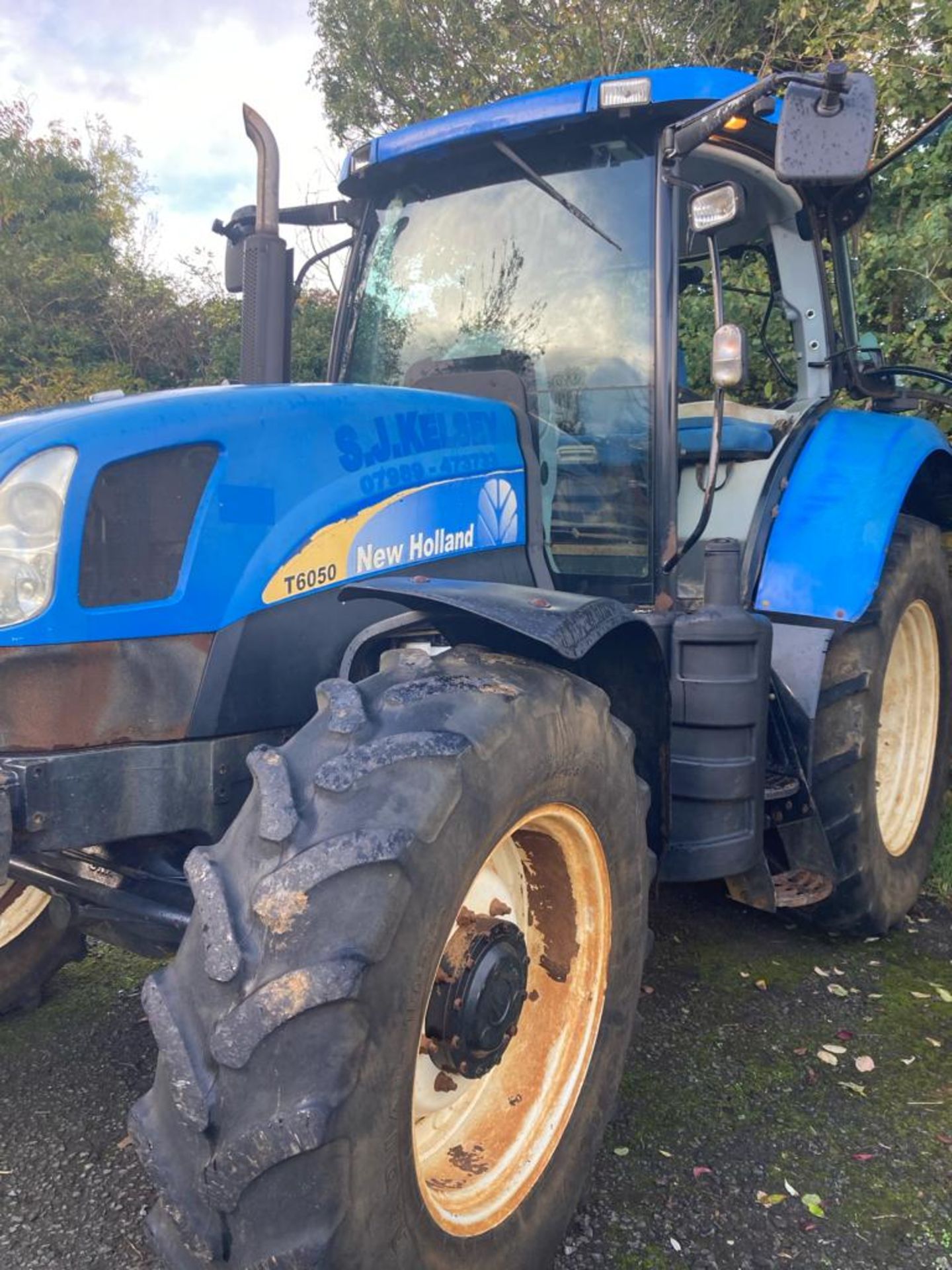 2009 NEW HOLLAND T6050 TRACTOR - 9600 HOURS - Image 5 of 11