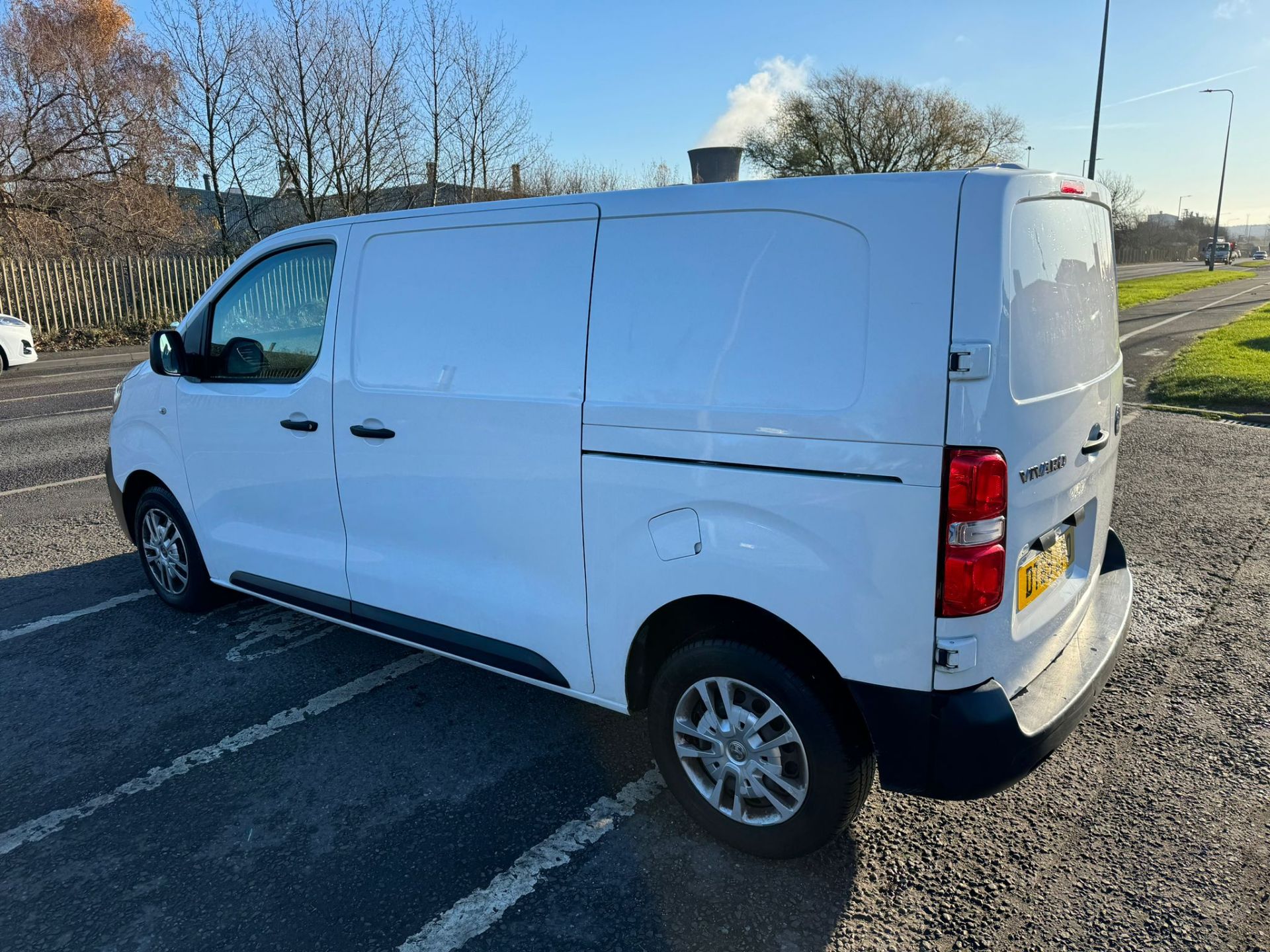 2019 69 VAUXHALL VIVARO PANEL VAN - 2.0 6 SPEED - 58K MILES - EURO 6 - Image 6 of 13