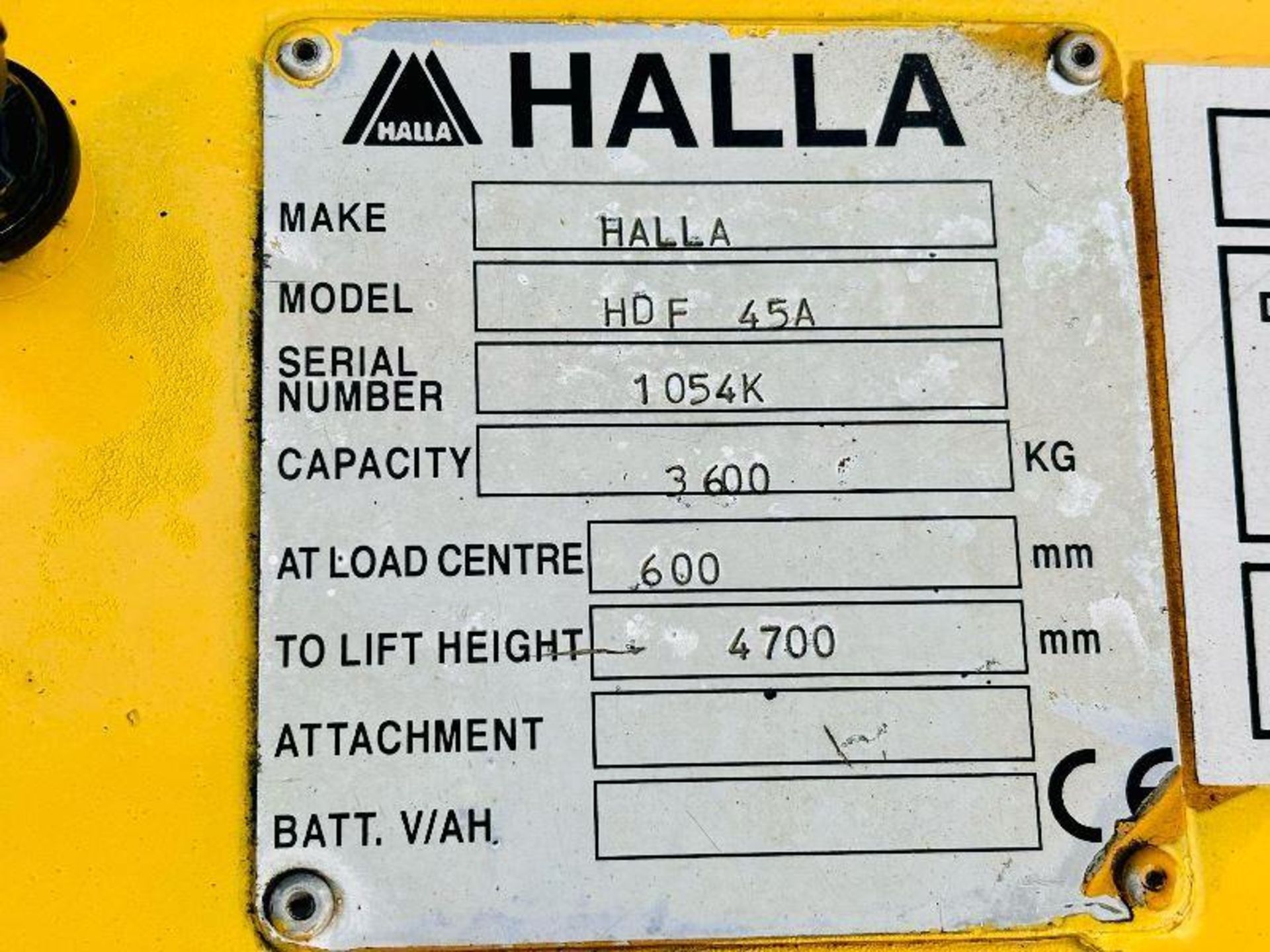 HALLA HDF 45A DIESEL FORKLIFT *CONTAINER SPEC* C/W PALLET TINES - Image 7 of 16