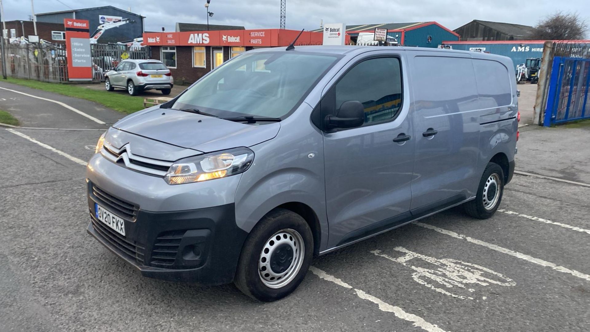 2020 20 CITROEN DISPATCH PANEL VAN - 2.0 6 SPEED - AIR CON - TWIN SIDE DOORS - Image 3 of 10