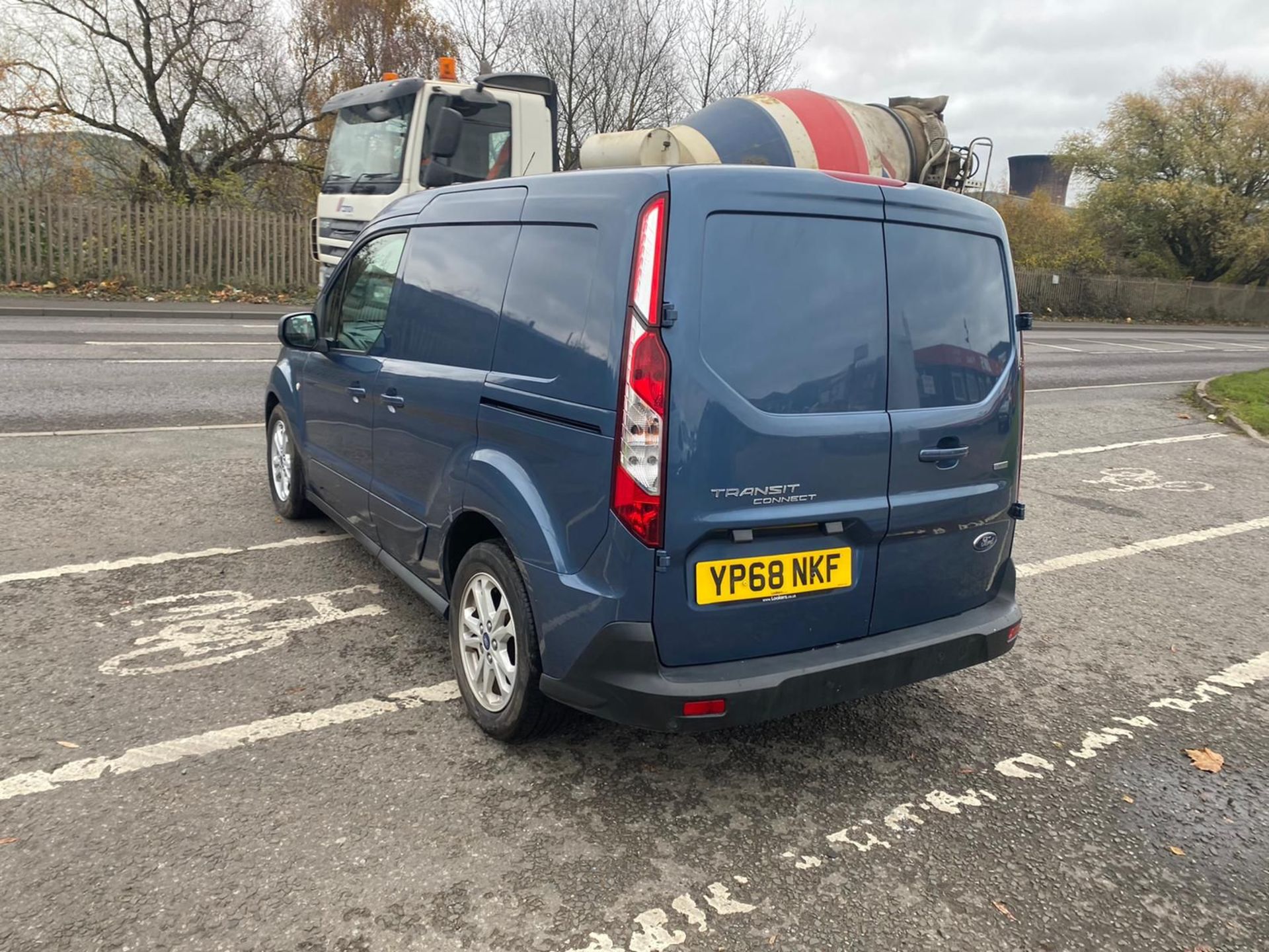 2018 68 FORD TRANSIT CONNECT LTD PANEL VAN - 90K MILES - EURO 6 - NEW SHAPE - ALLOY WHEELS - Image 5 of 9