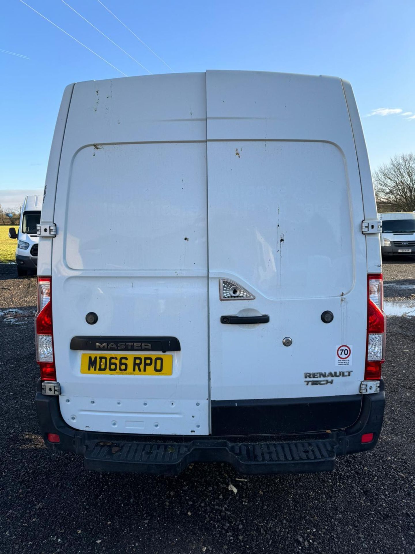 2016 66 RENAULT MASTER R3500 RWD L4 PANEL VAN - 176,599 MILES - Image 3 of 9