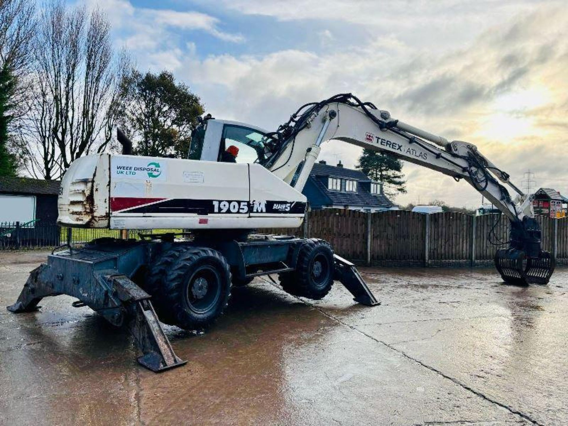 TEREX 1905M 4WD SCRAP HANDLER C/W ROTATING SELECTOR GRAB - Image 8 of 18