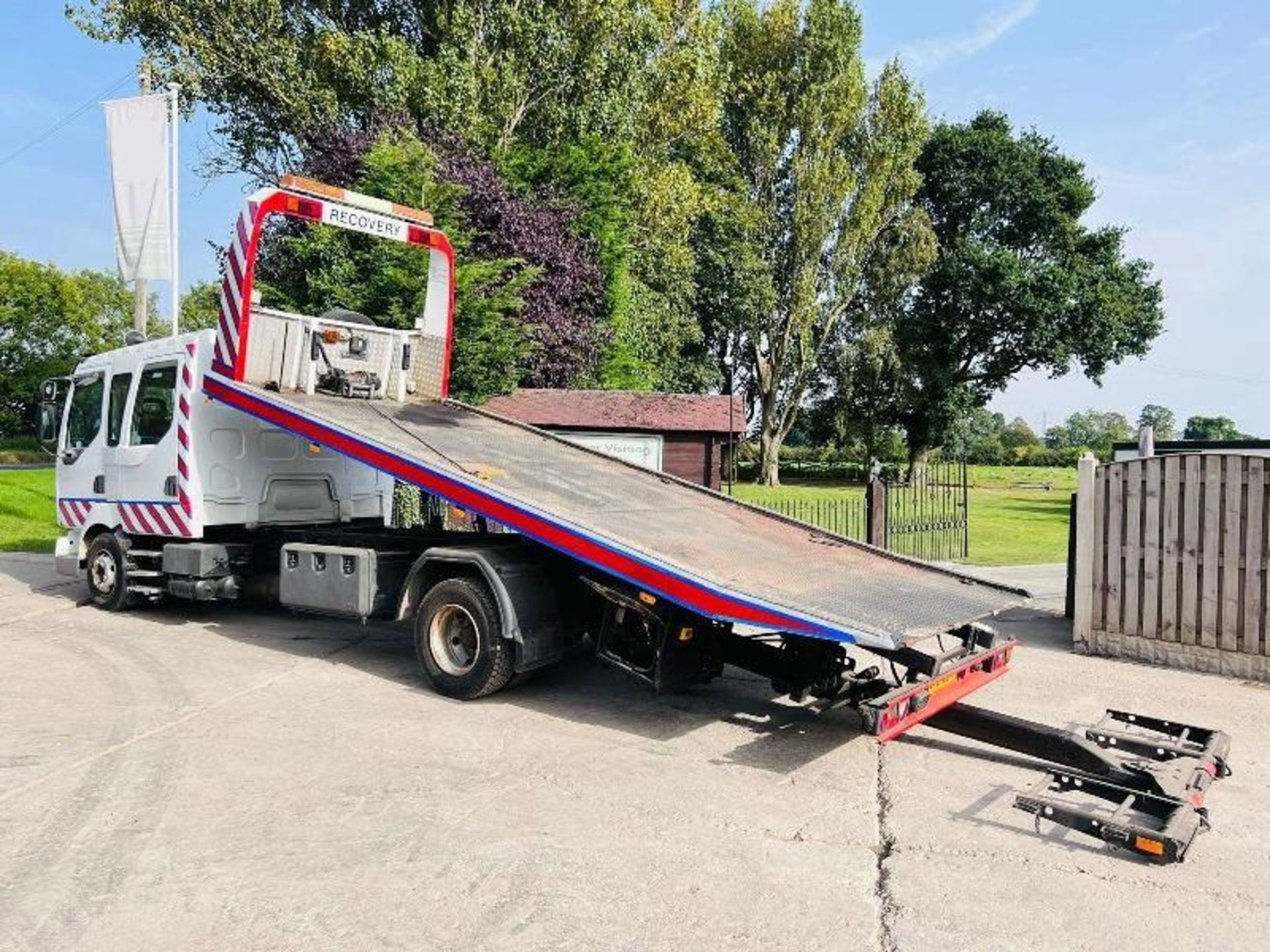 RENAULT 40ACA5 RECOVERY TRUCK C/W TILT & SLIDE BODY - Image 12 of 18