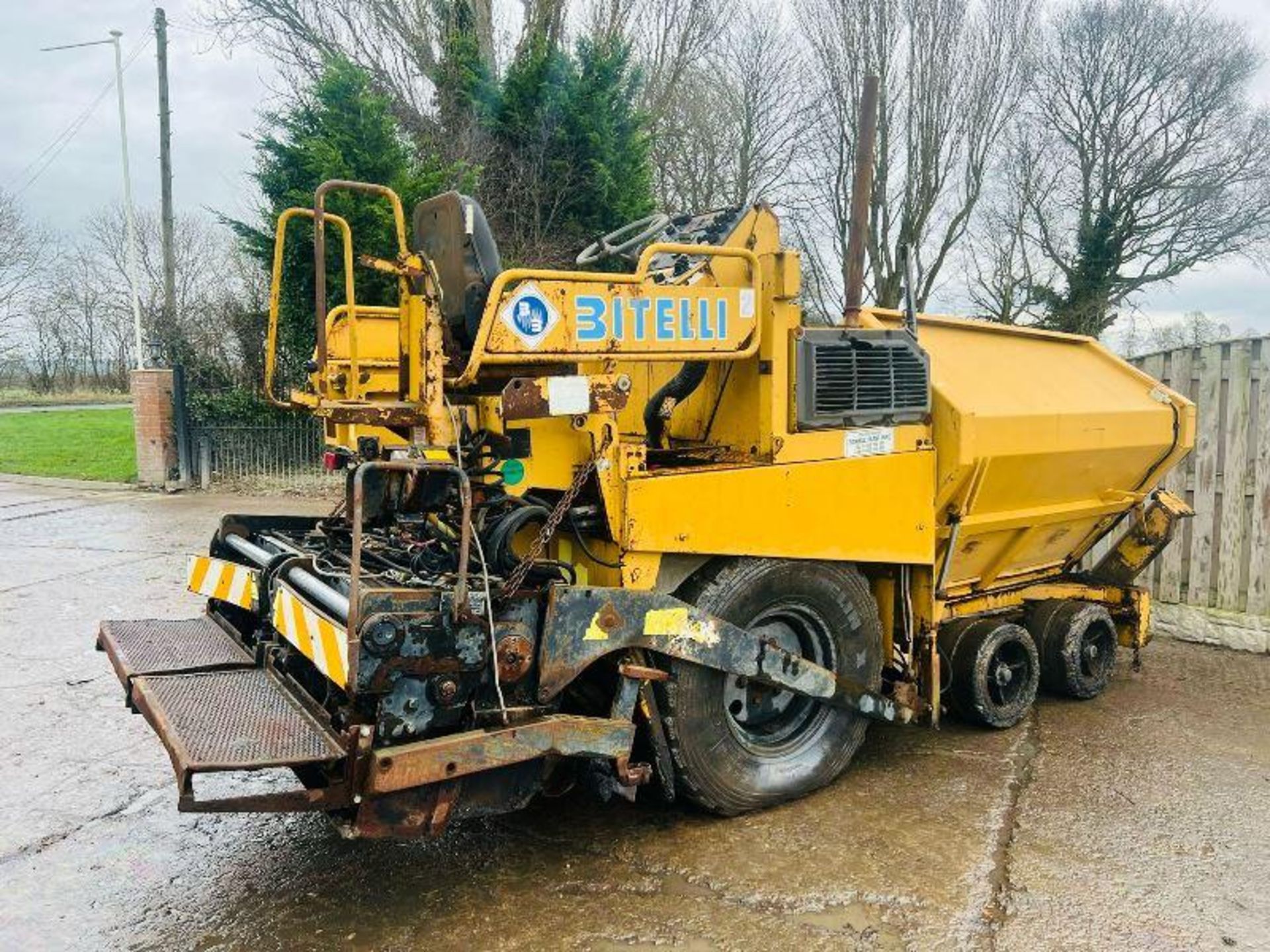 BITELLI BB632 TARMAC PAVER C/W DUAL CONTROL DRIVE 