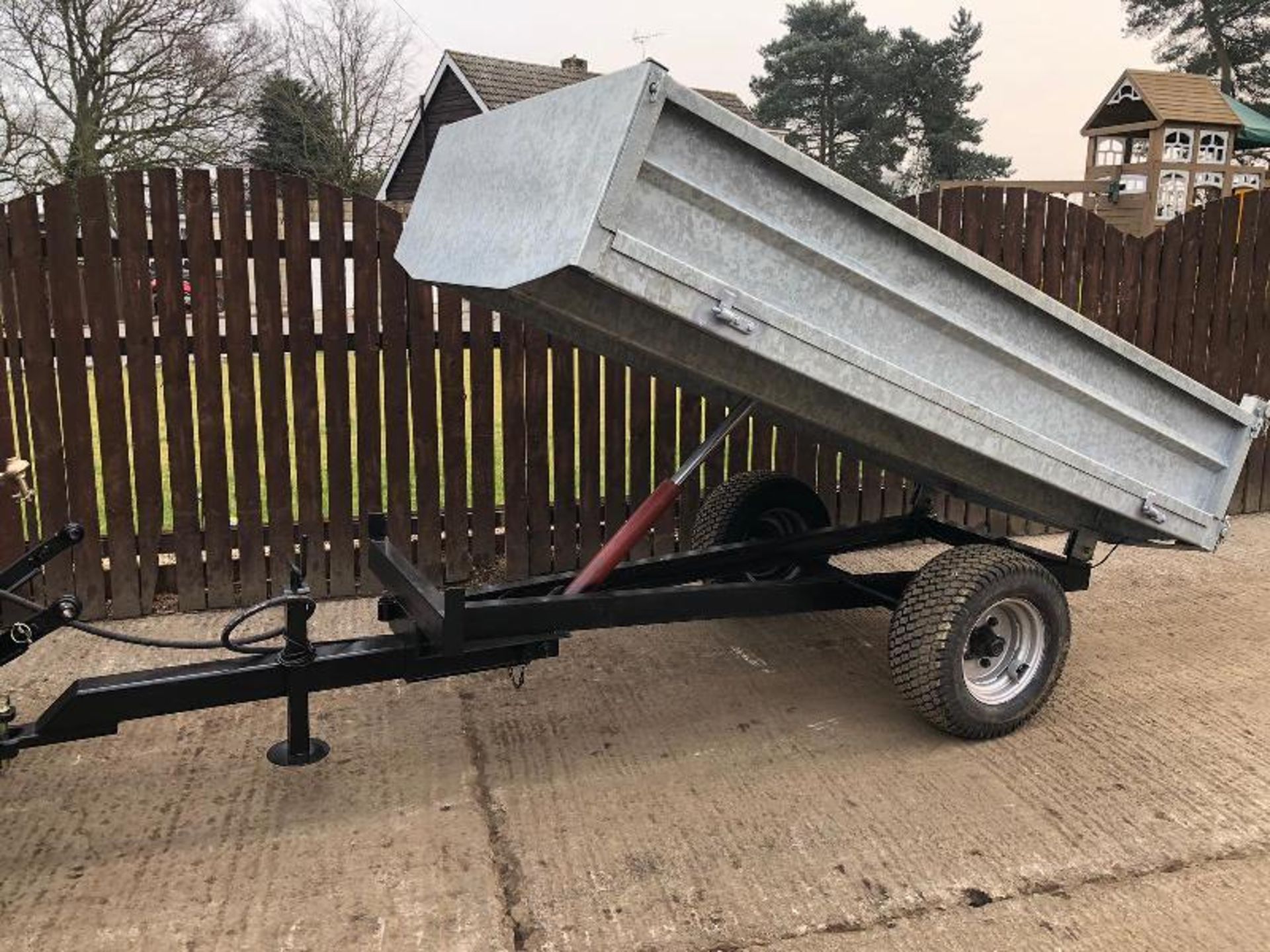 ** BRAND NEW SIROMER GALVANISED TIPPING TRAILER ** - Image 8 of 8