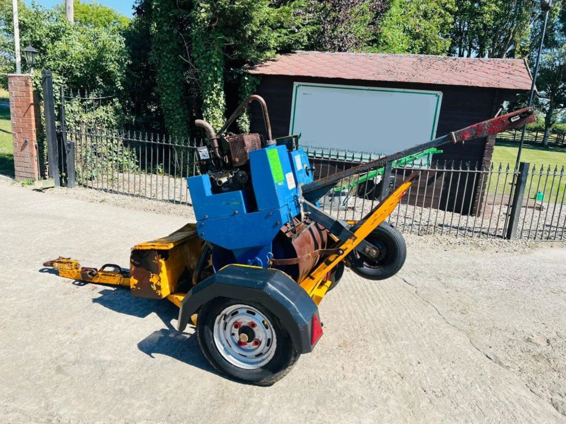 BENFORD 1-71HE PEDESTRIAL ROLLER * YEAR 2007 * C/W TRAILER - Image 4 of 6