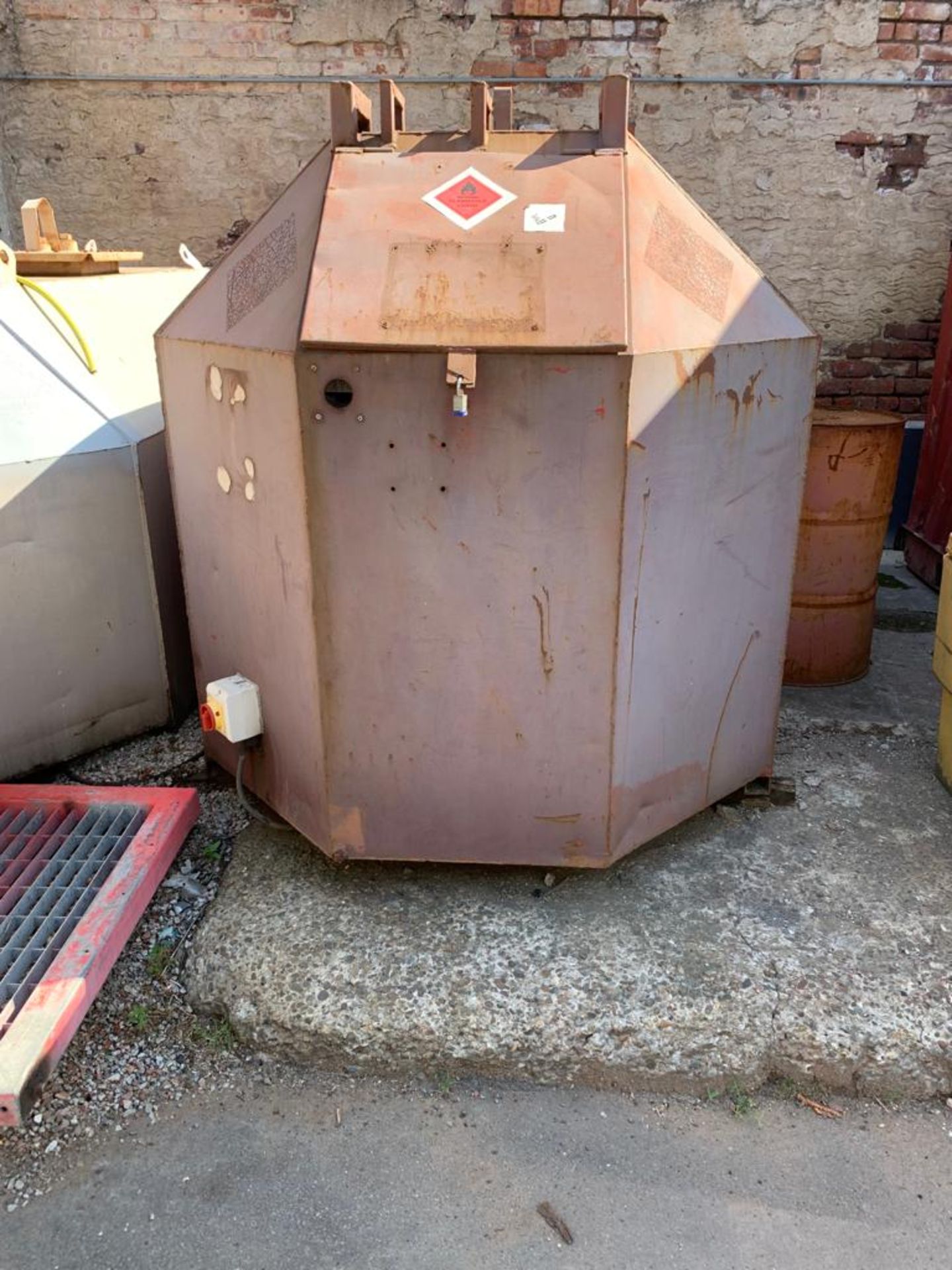 RED BUNDED FUEL TANK WITH FUEL DISPENSER PUMPS AND METERS - Image 2 of 4