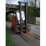 LINDE H30D - 03 DIESEL FORKLIFT - DUPLEX MAST - YOM 2002 - FULL CAB