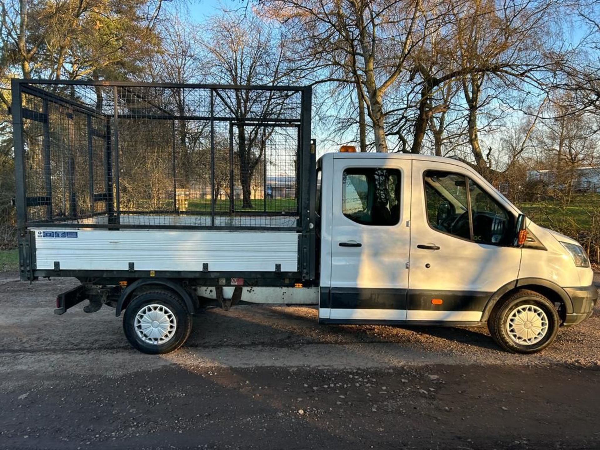 2017 17 FORD TRANSIT CREW CAB CAGED TIPPER - 66K MILES - 7 SEATS - EURO 6 - Image 15 of 15
