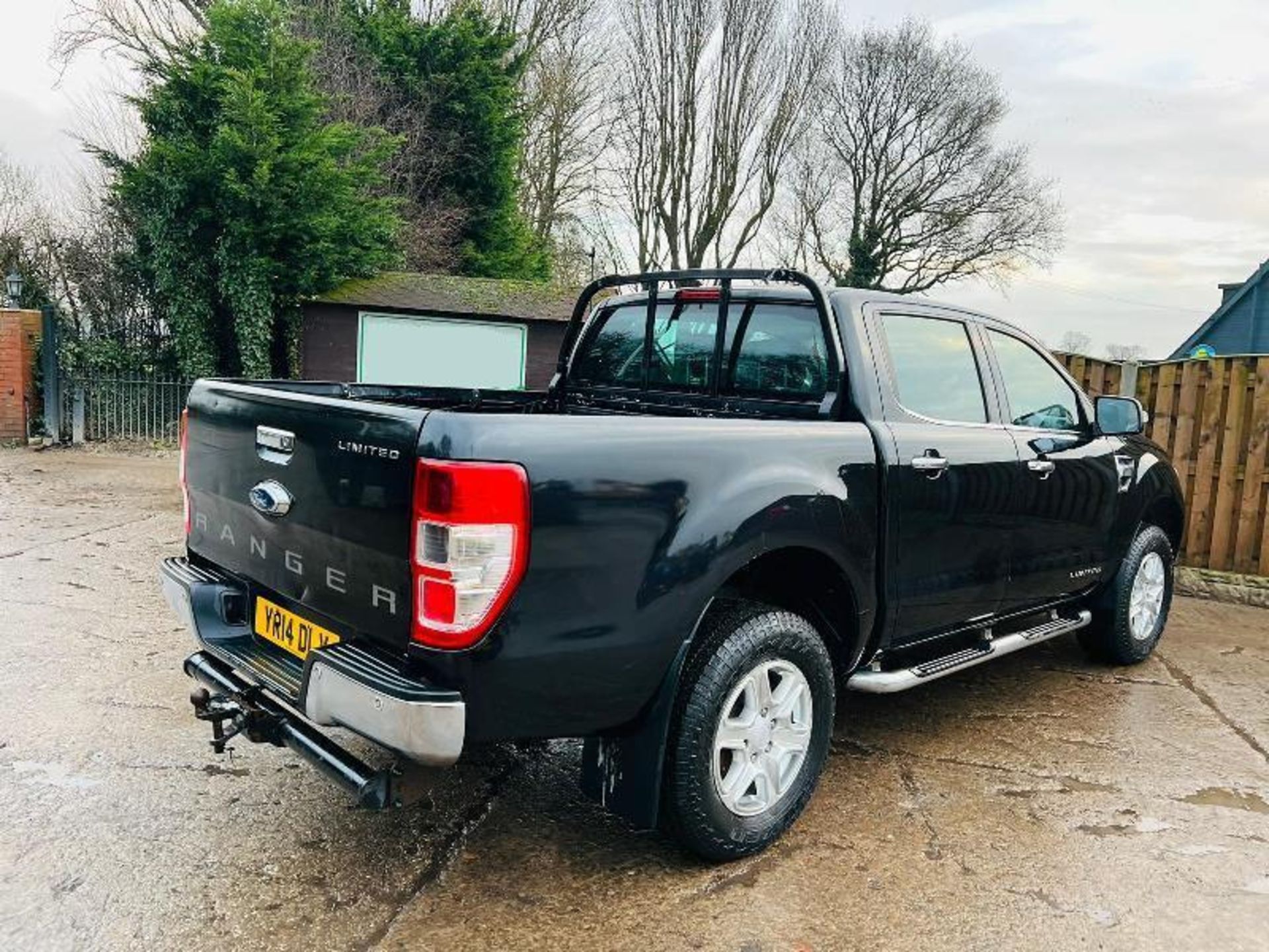 2014 FORD RANGER 3.2 LIMITED 4WD PICK UP - Image 2 of 11