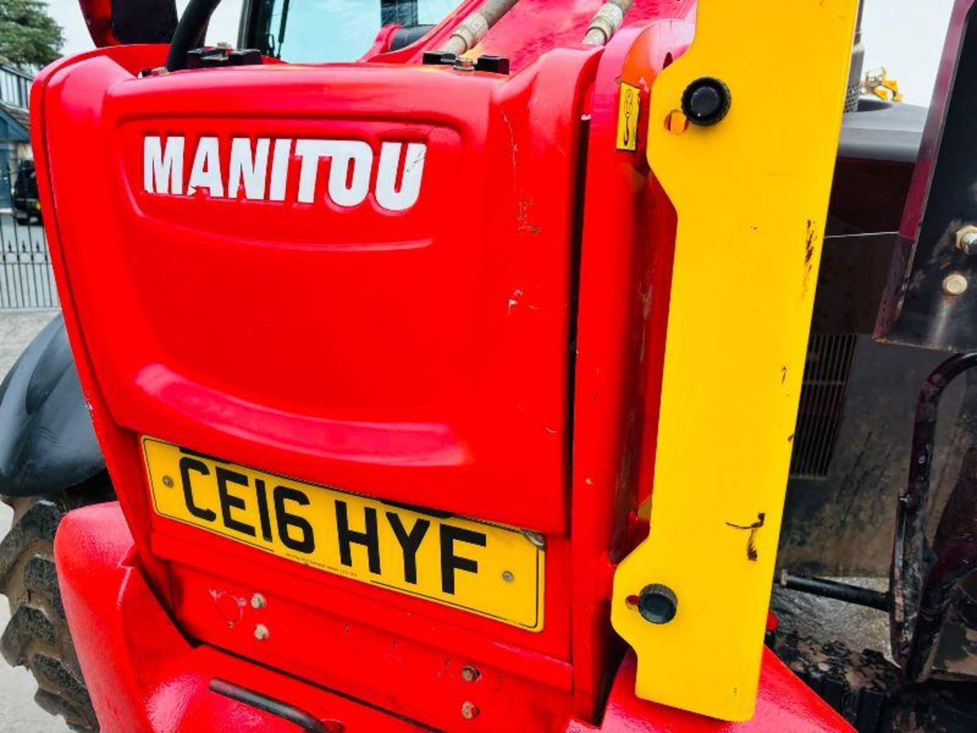 MANITOU MT1135 4WD TURBO TELEHANDLER *YEAR 2016* C/W PALLET TINES - Bild 7 aus 16