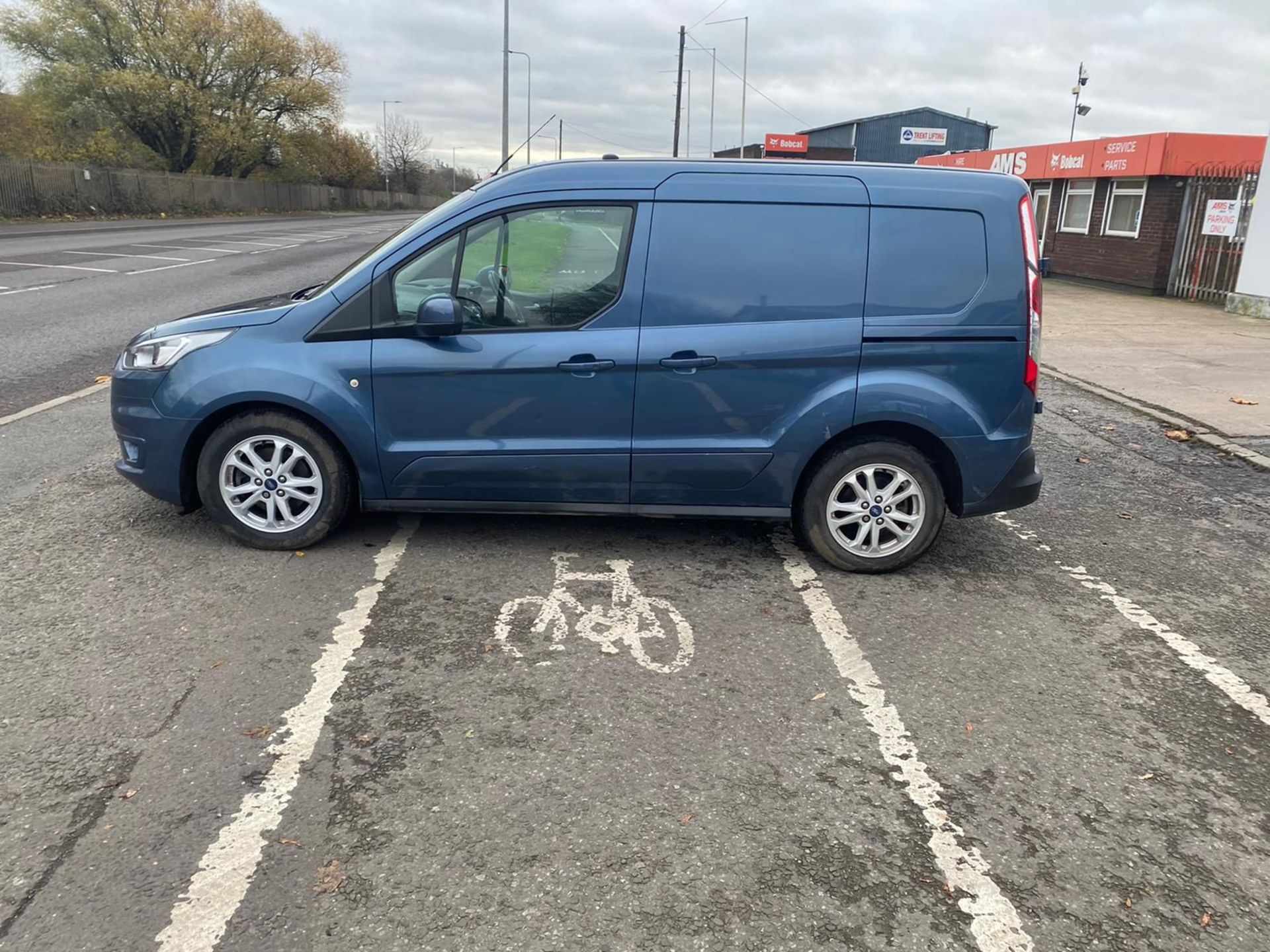 2018 68 FORD TRANSIT CONNECT LTD PANEL VAN - 90K MILES - EURO 6 - NEW SHAPE - ALLOY WHEELS - Image 4 of 9