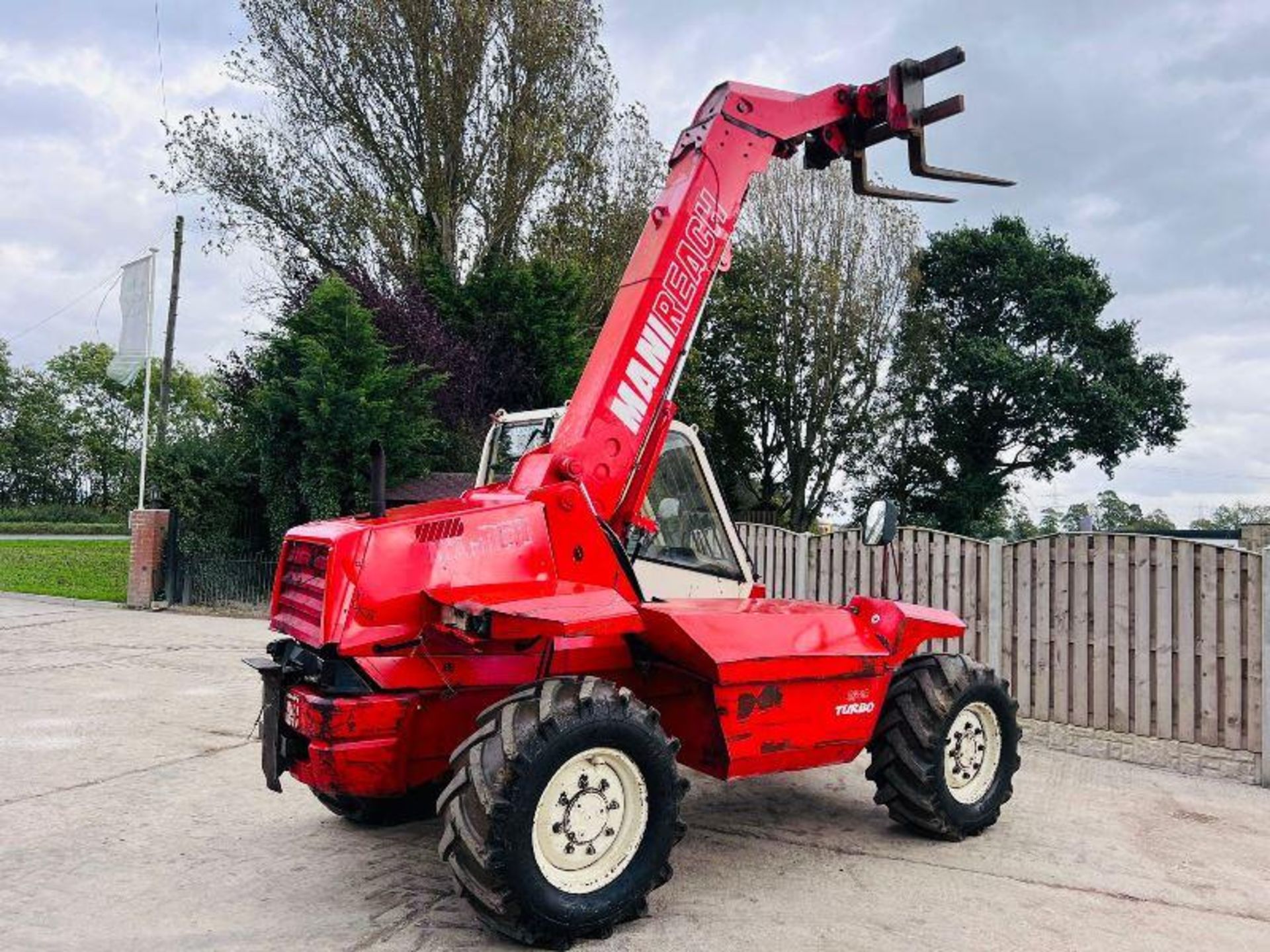 MANITOU MLT626 4WD TELEHANDLER C/W PALLET TINES - Bild 5 aus 17