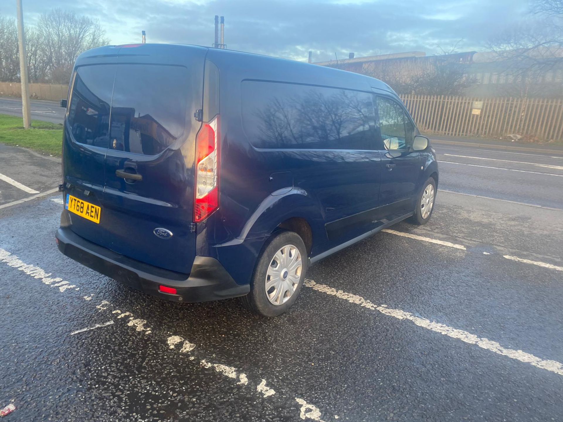 2018 68 FORD TRANSIT CONNECT TREND LWB PANEL VAN - 3 SEATS - NEWER SHAPE - AIR CON. - Image 5 of 9