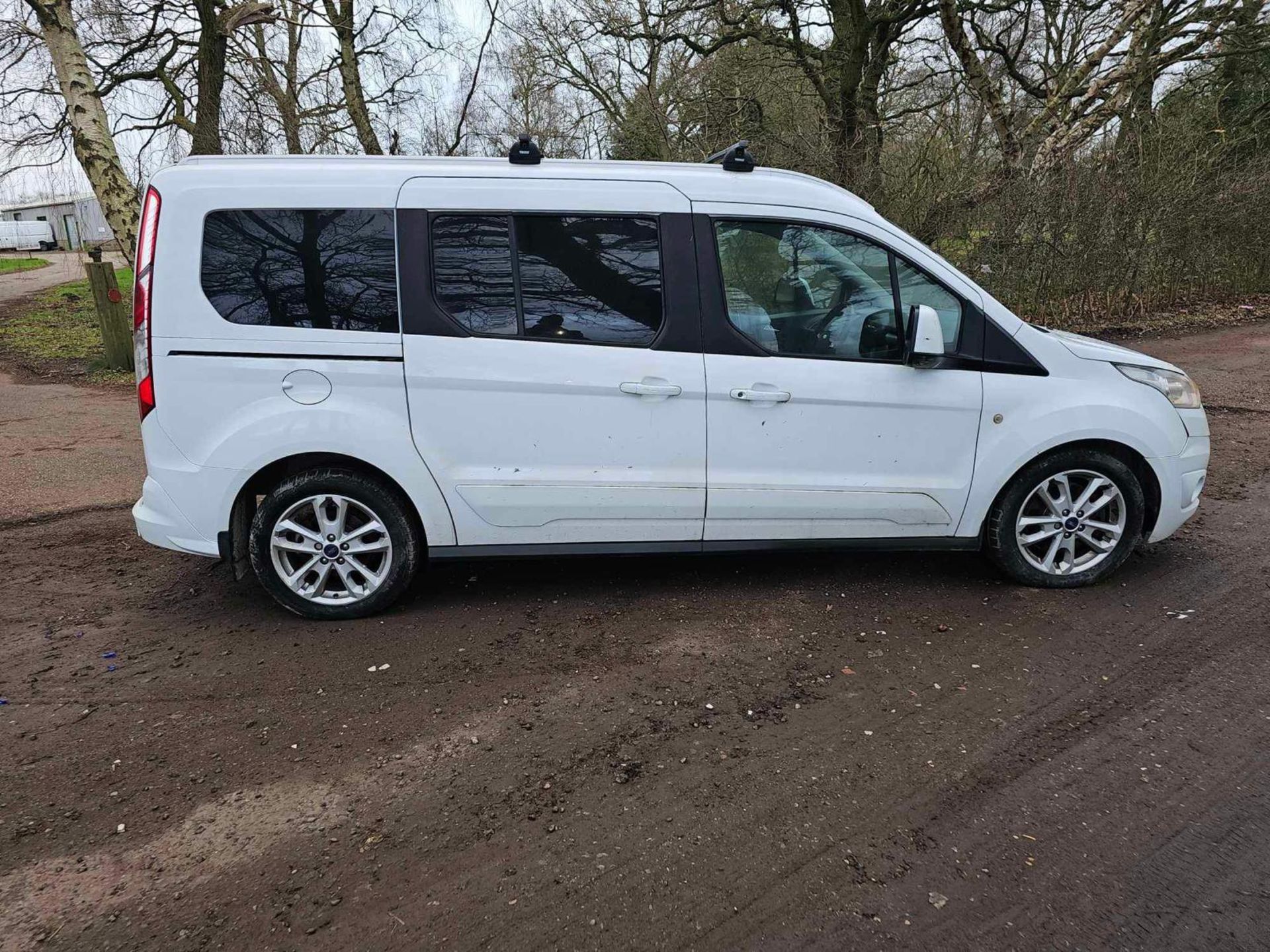 2015 65 FORD TRANSIT CONNECT TITANIUM TOURNEO MINIBUS - 82K MILES - AIR CON - ALLOY WHEELS - Image 6 of 9