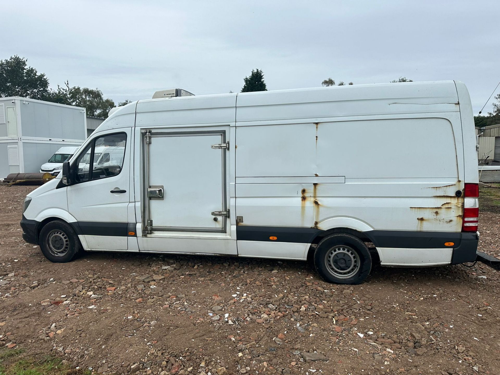 2017 17 MERCEDES SPRINTER FRIDGE VAN - NON RUNNER - 574K MILES - EURO 6 - Image 3 of 8