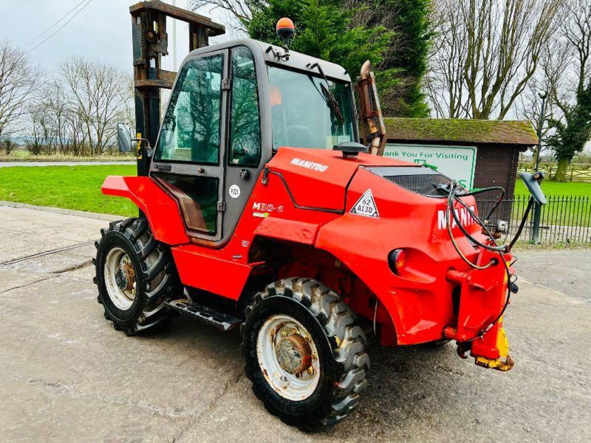 MANITOU M26-4 ROUGH TERRIAN 4WD FORKLIFT *YEAR 2014* C/W PICK UP HITCH  - Image 8 of 14