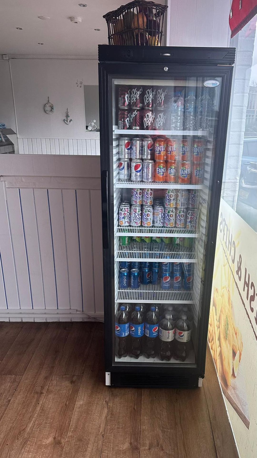 INTERLEVIN DRINK DISPLAY FRIDGE