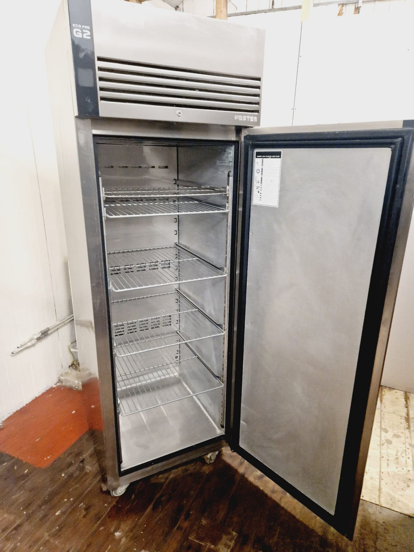 FOSTER G2 UPRIGHT FRIDGE - FULLY WORKING AND SERVICED - Image 2 of 3