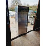 POLAR UPRIGHT FRIDGE - FULLY WORKING 600 L