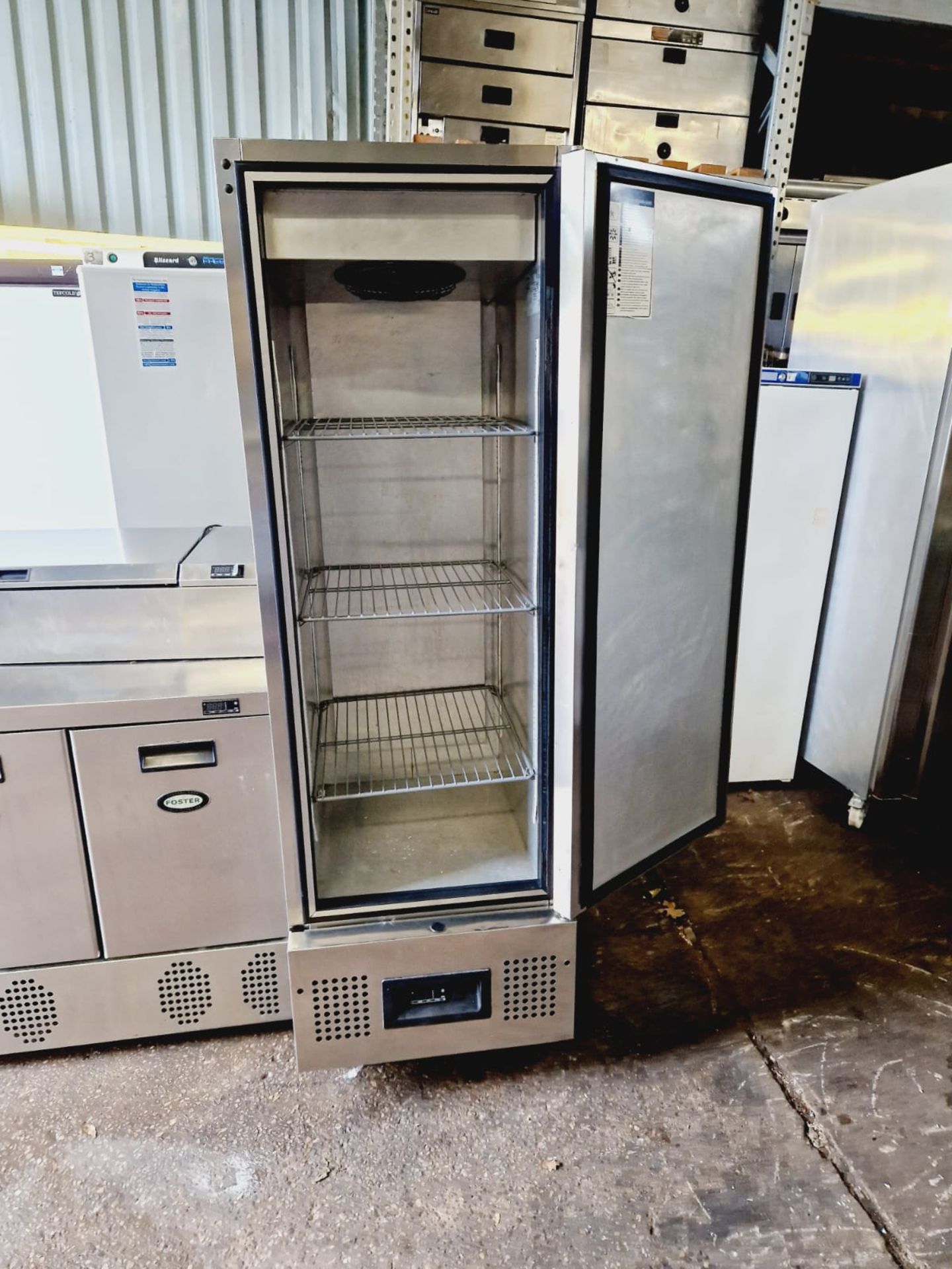 FOSTER FSL400L UPRIGHT FREEZER - Image 3 of 3