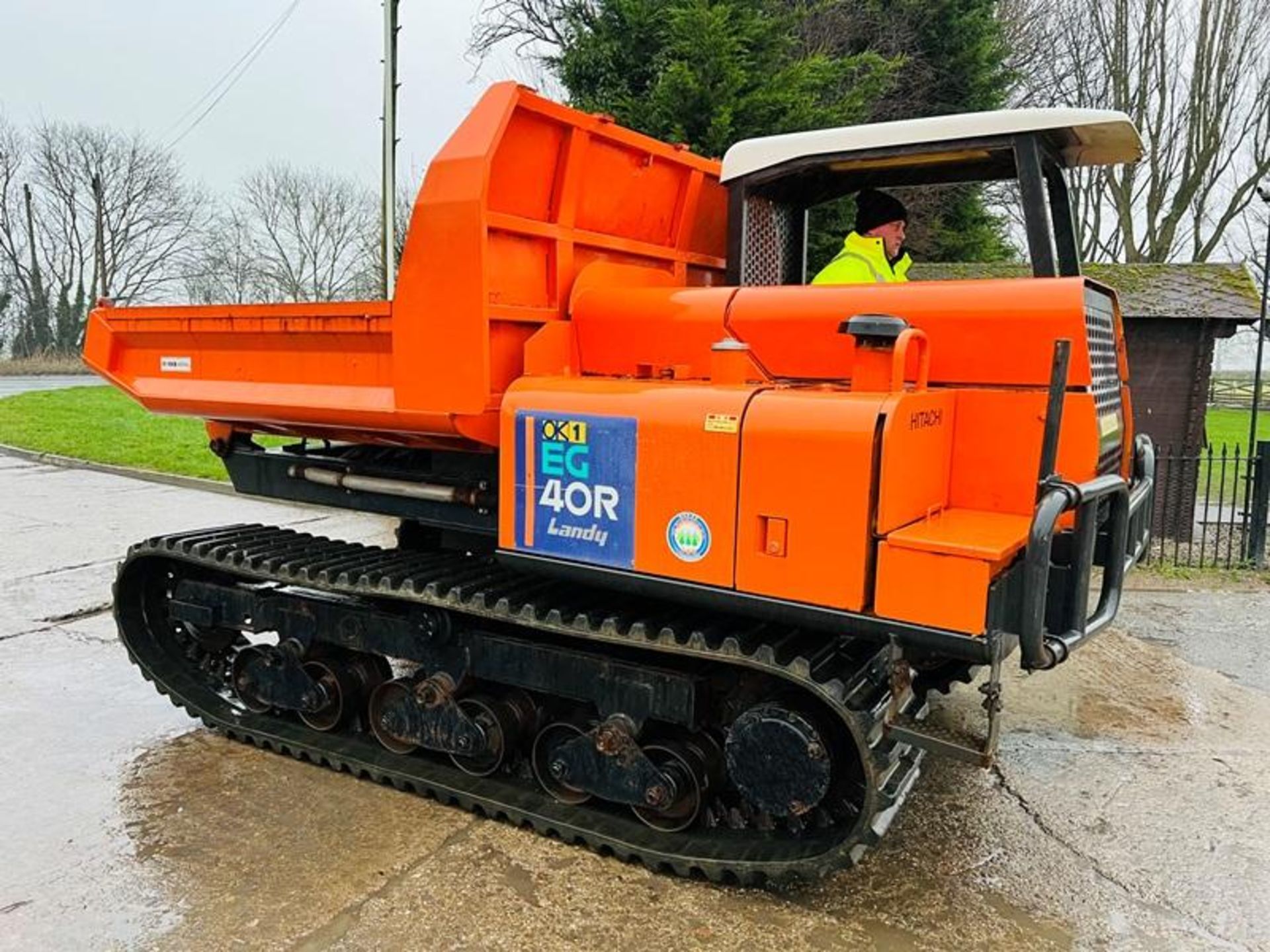 HITACHI EG40R LANDY TRACKED DUMPER *360 DEGREE SLEW* C/W ROLE FRAME & CANOPY  - Image 12 of 18