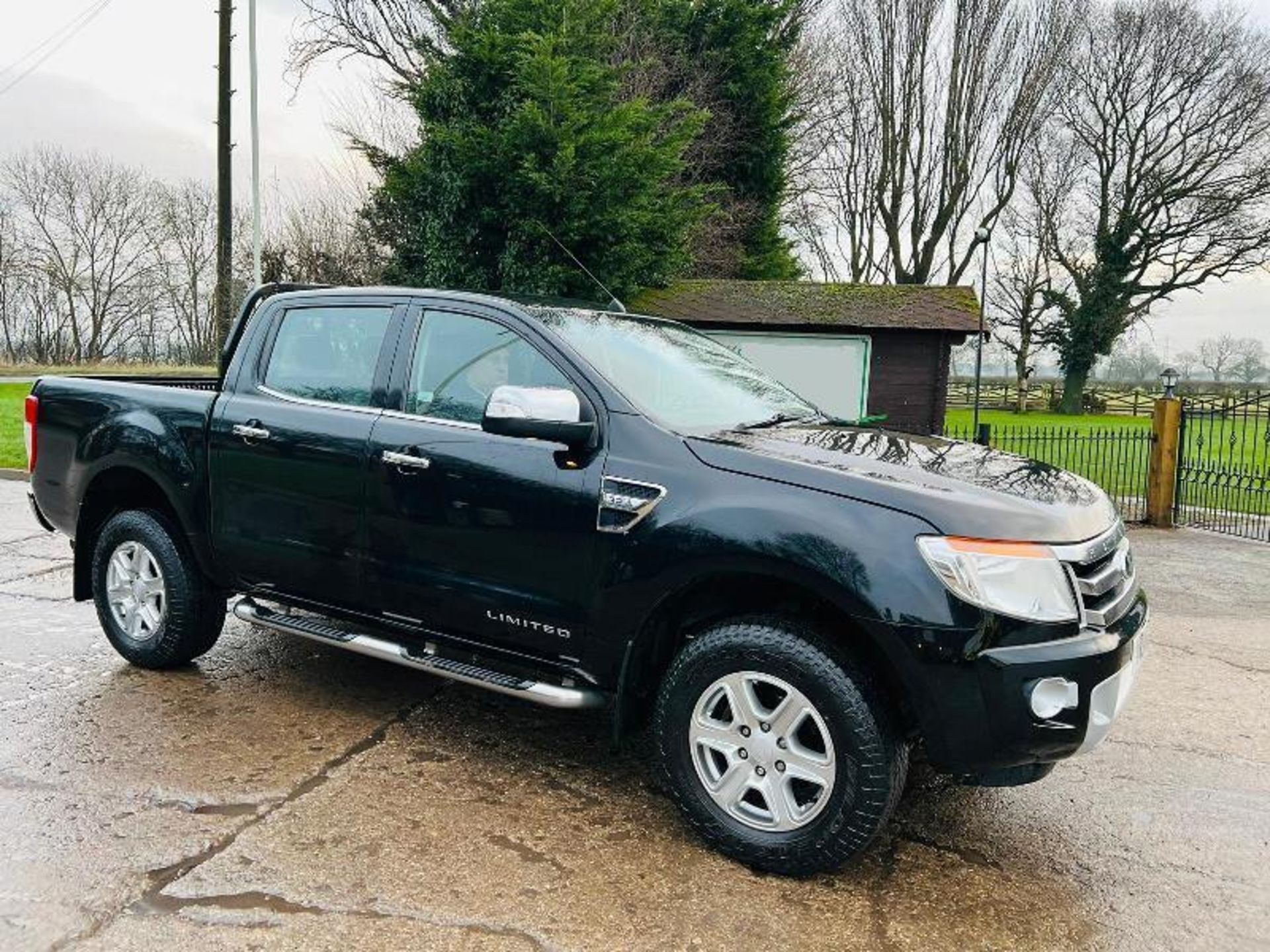 2014 FORD RANGER 3.2 LIMITED 4WD PICK UP - Image 10 of 11