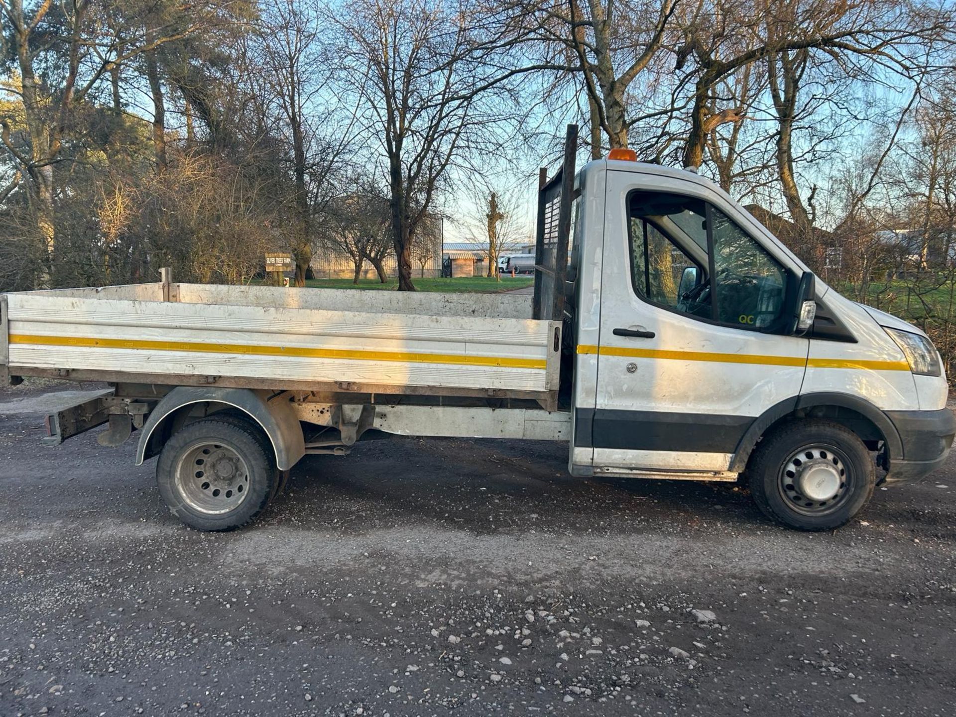 2018 18 FORD TRANSIT TIPPER - 135K MILES - EURO 6 - TWIN REAR WHEEL. - Image 10 of 13