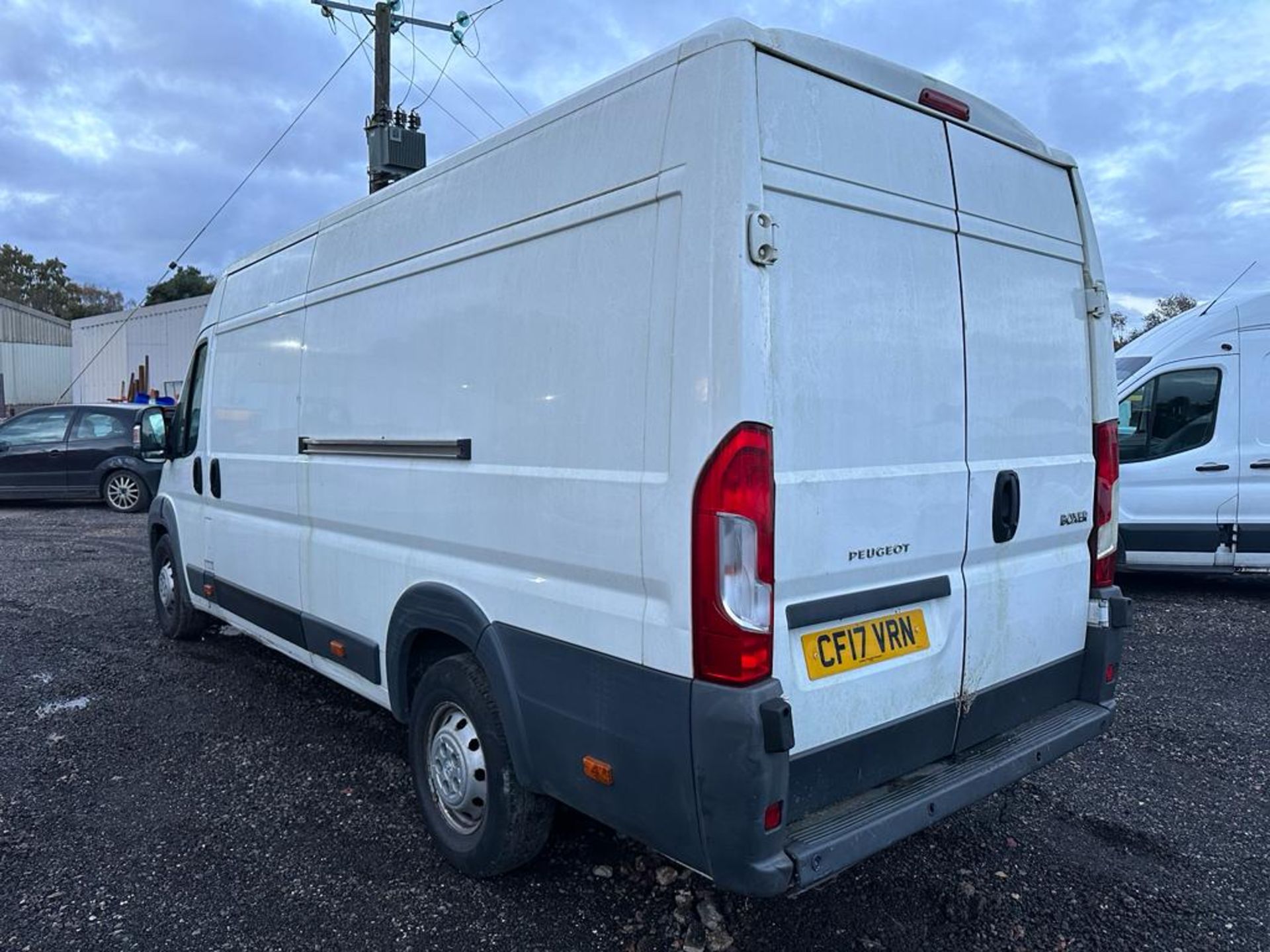 2017 17 PEUGEOT BOXER L4 XLWB PANEL VAN - 121K MILES - EURO 6 - L4 H2 MODEL - Image 3 of 11