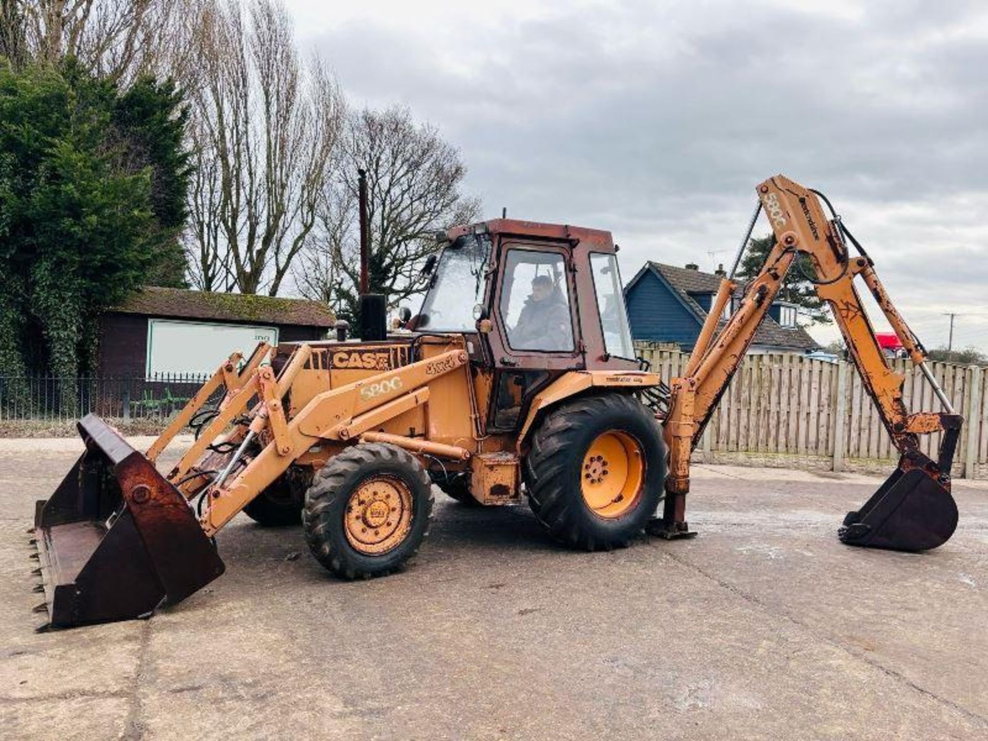 CASE 580G CONSTRUCTION KING 4WD BACKHOE DIGGER C/W EXTENDING DIG  - Bild 11 aus 13