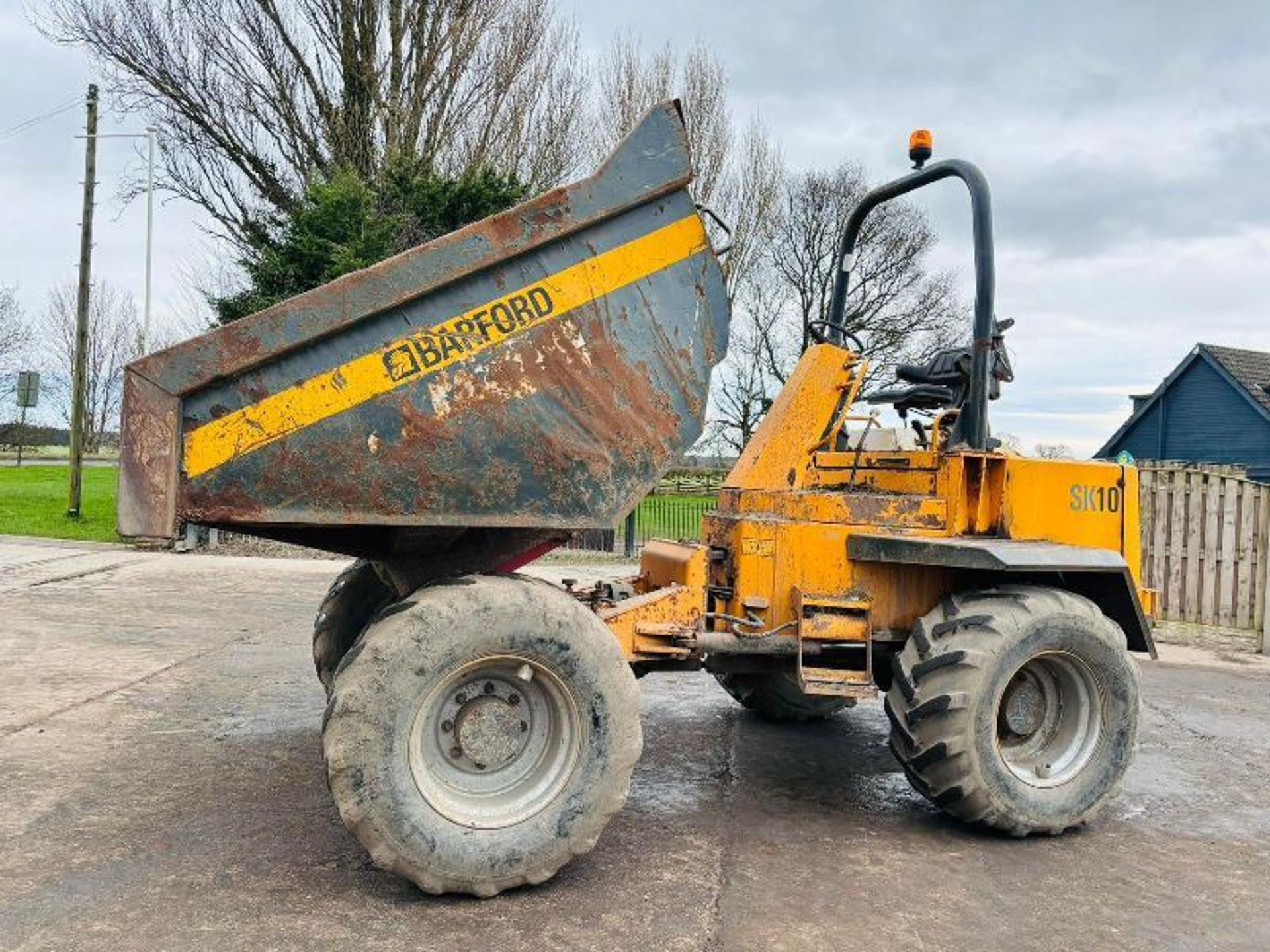 BARFORD SK10000 4WD DUMPER C/W ROLE BAR  - Image 10 of 18