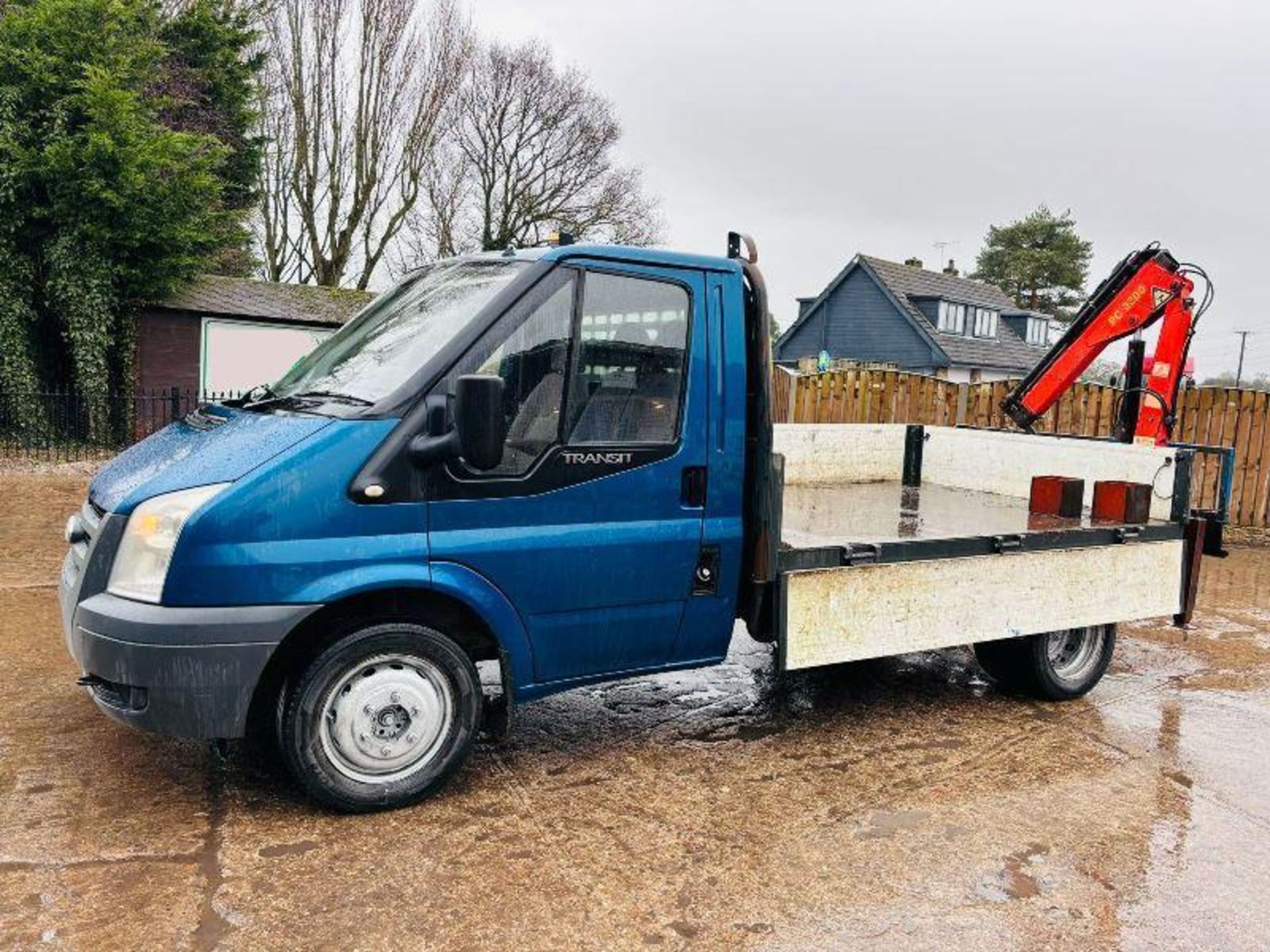 FORD TRANSIT 4X2 PICK UP C/W PALFINGER PC2300 CRANE  - Image 2 of 18