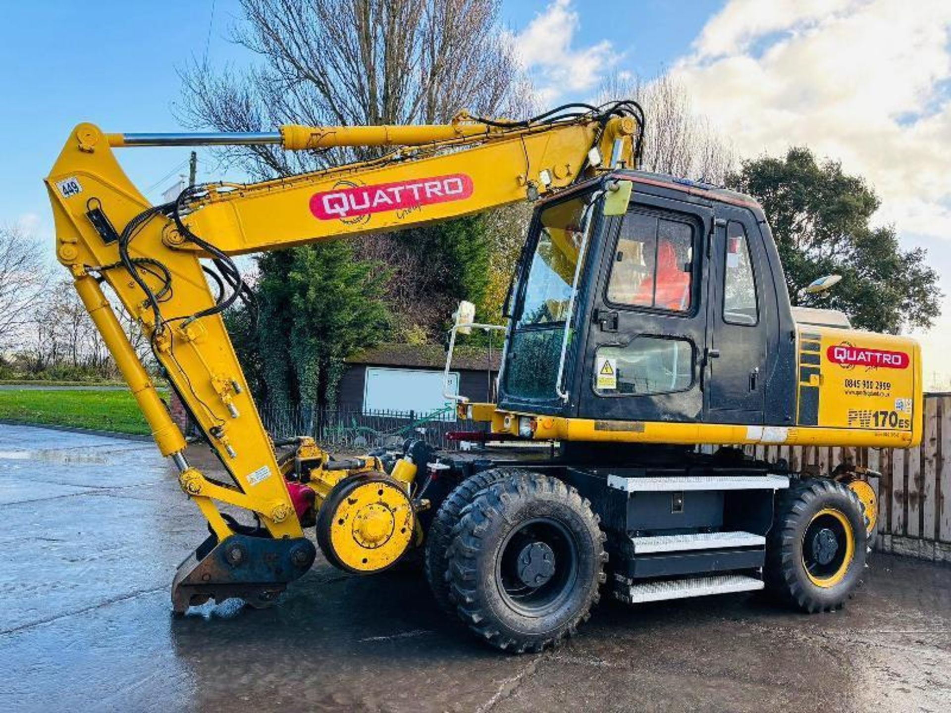 KOMATSU PW170 4WD WHEELED EXCAVATOR C/W QUICK HITCH & RAILWAY GEAR - Image 4 of 18