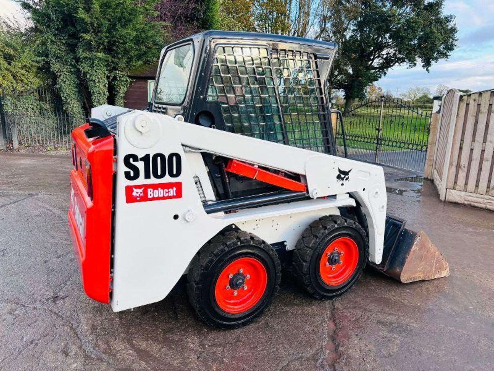 BOBCAT S100 SKIDSTEER *YEAR 2014, 1294 HOURS* C/W BUCKET - Image 7 of 15