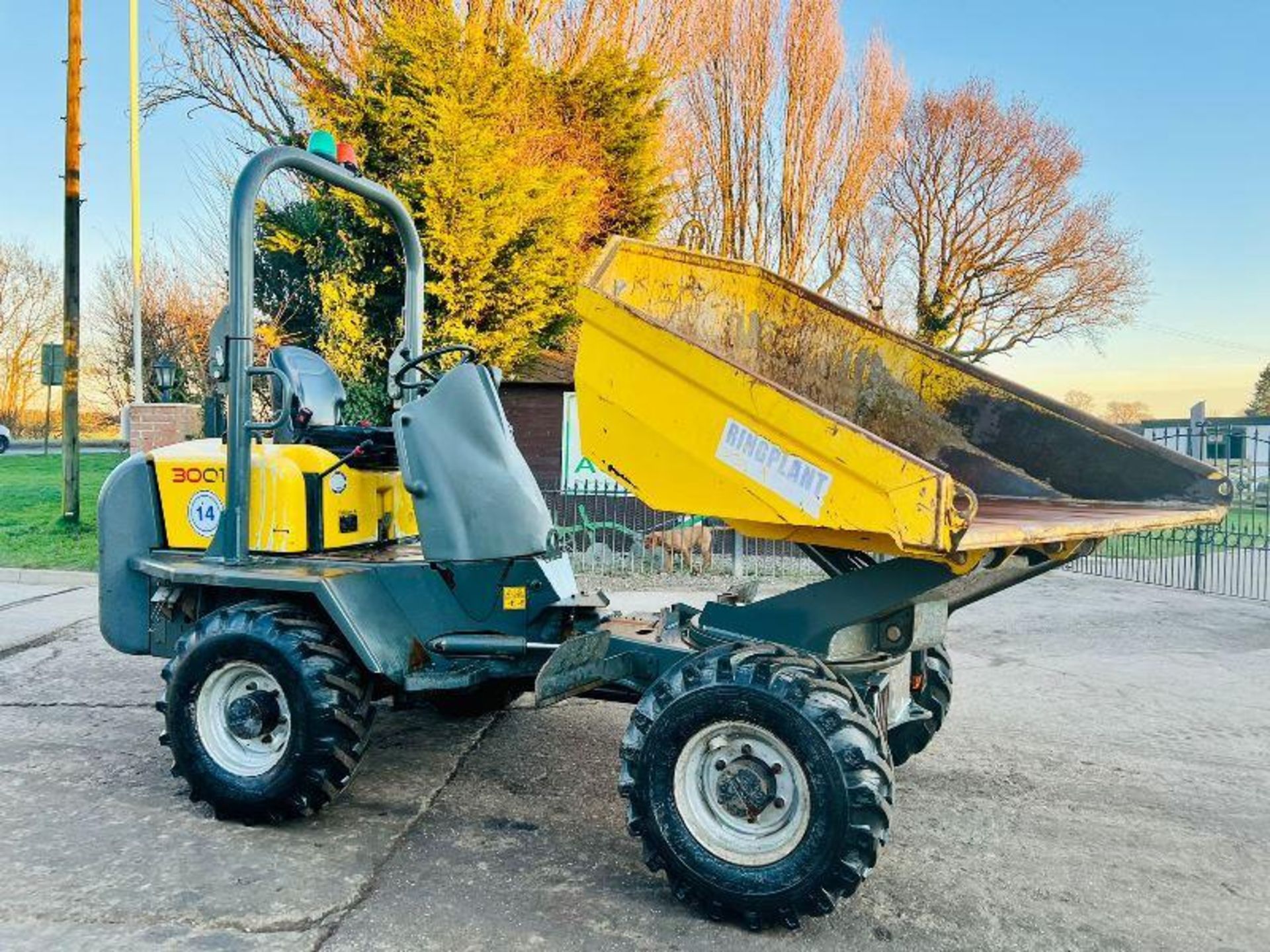 WACKER NEUSON 3001S 4WD SWIVEL TIP DUMPER *YEAR 2012, 1809 HOURS* - Image 9 of 16