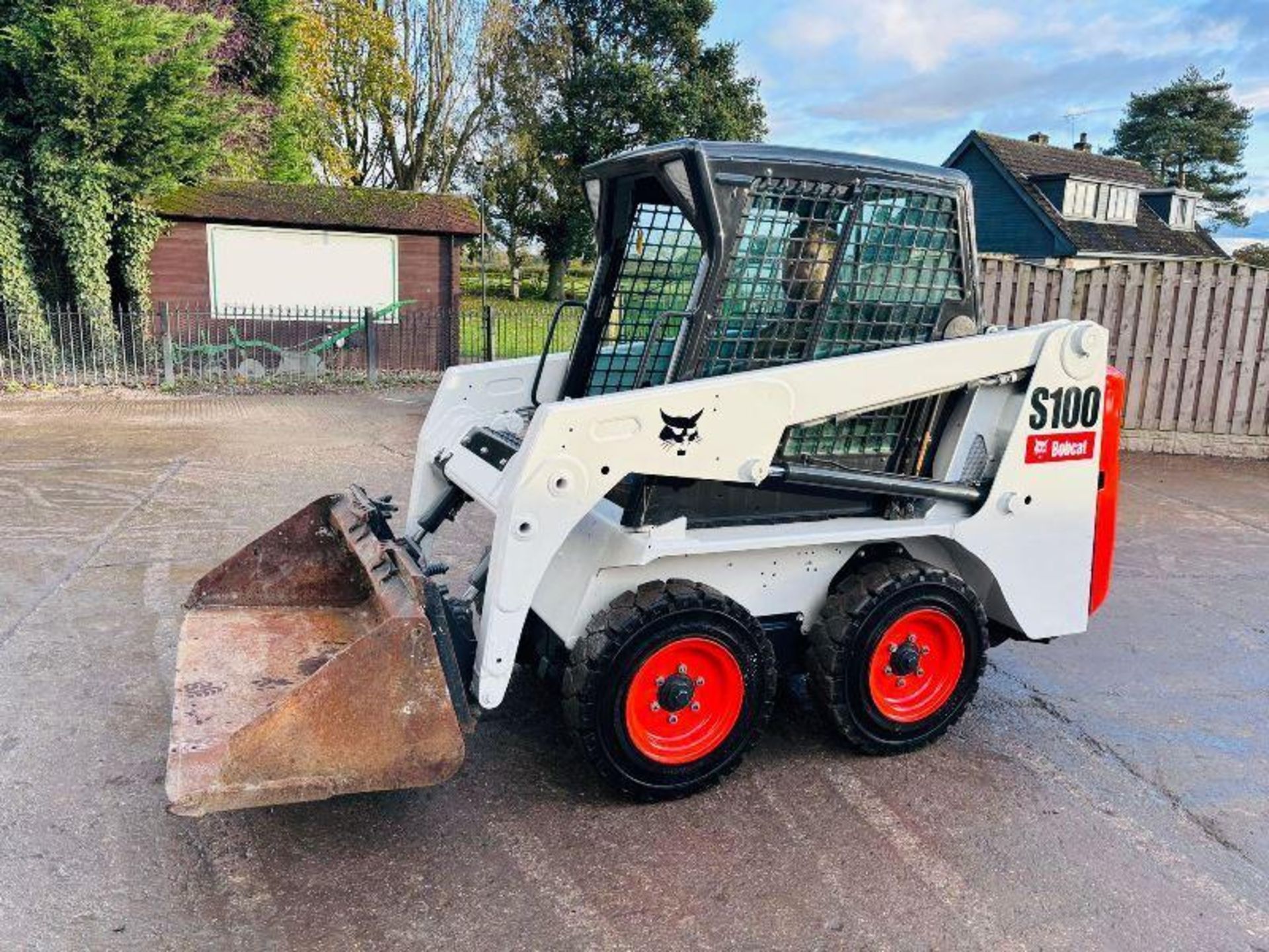 BOBCAT S100 SKIDSTEER *YEAR 2014, 1294 HOURS* C/W BUCKET - Image 4 of 15