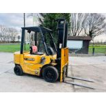 CATERPILLAR 25 DIESEL FORKLIFT C/W SIDE SHIFT