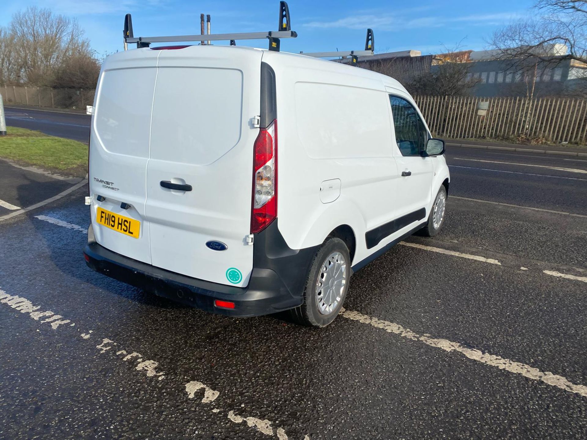2019 19 FORD TRANSIT CONNECT PANEL VAN - 67K MILES - EURO 6 - PLY LINED - Image 4 of 12
