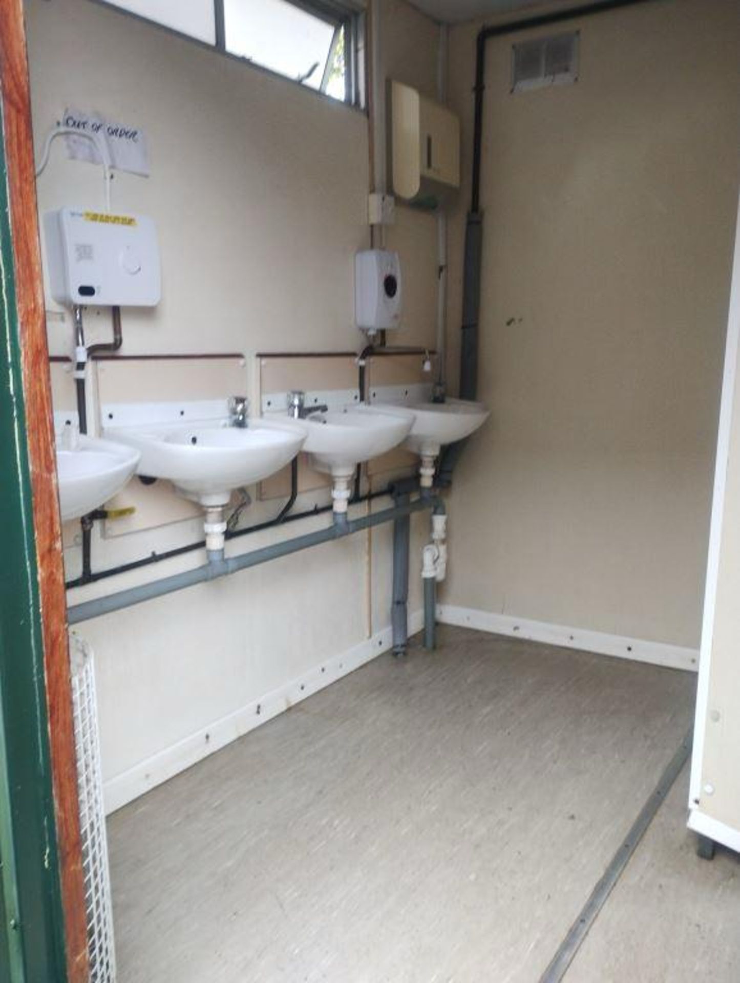 CONTAINER TRAILER TOILETS - Image 6 of 6